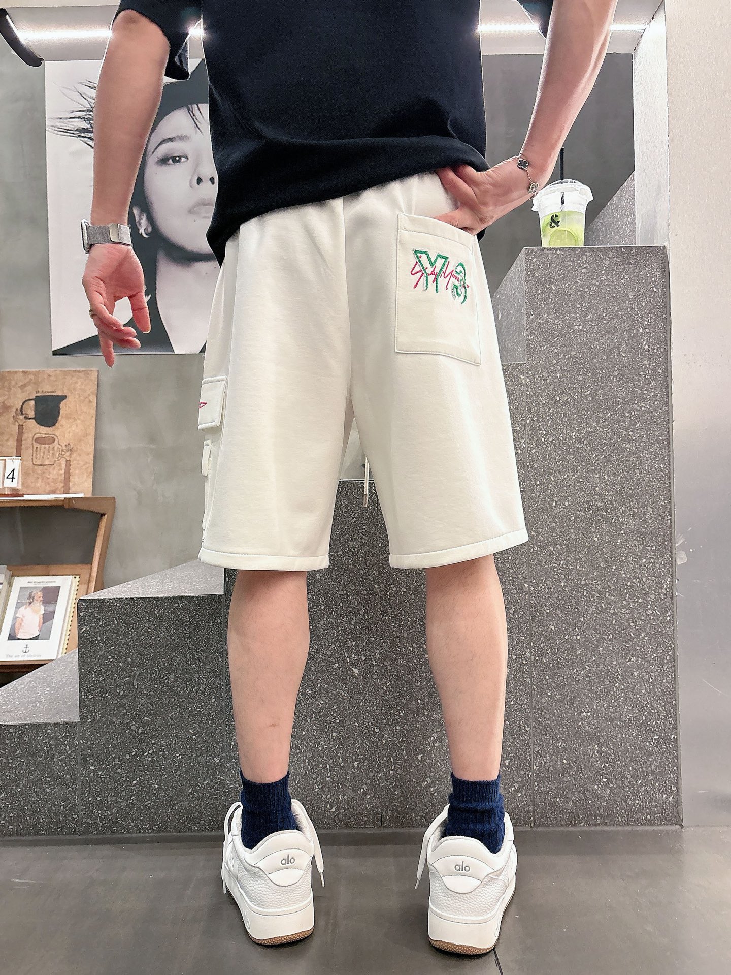 Y3 三标齐全    2026夏季新款男士休闲短裤，高级定制面料透气面料 透气弹力舒适度极高，细节无可挑