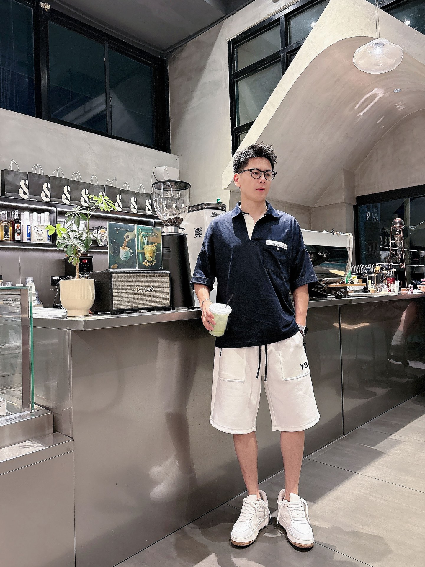Y3  三标齐全    2026夏季新款男士休闲短裤，高级定制面料透气面料 透气弹力舒适度极高，细节无可