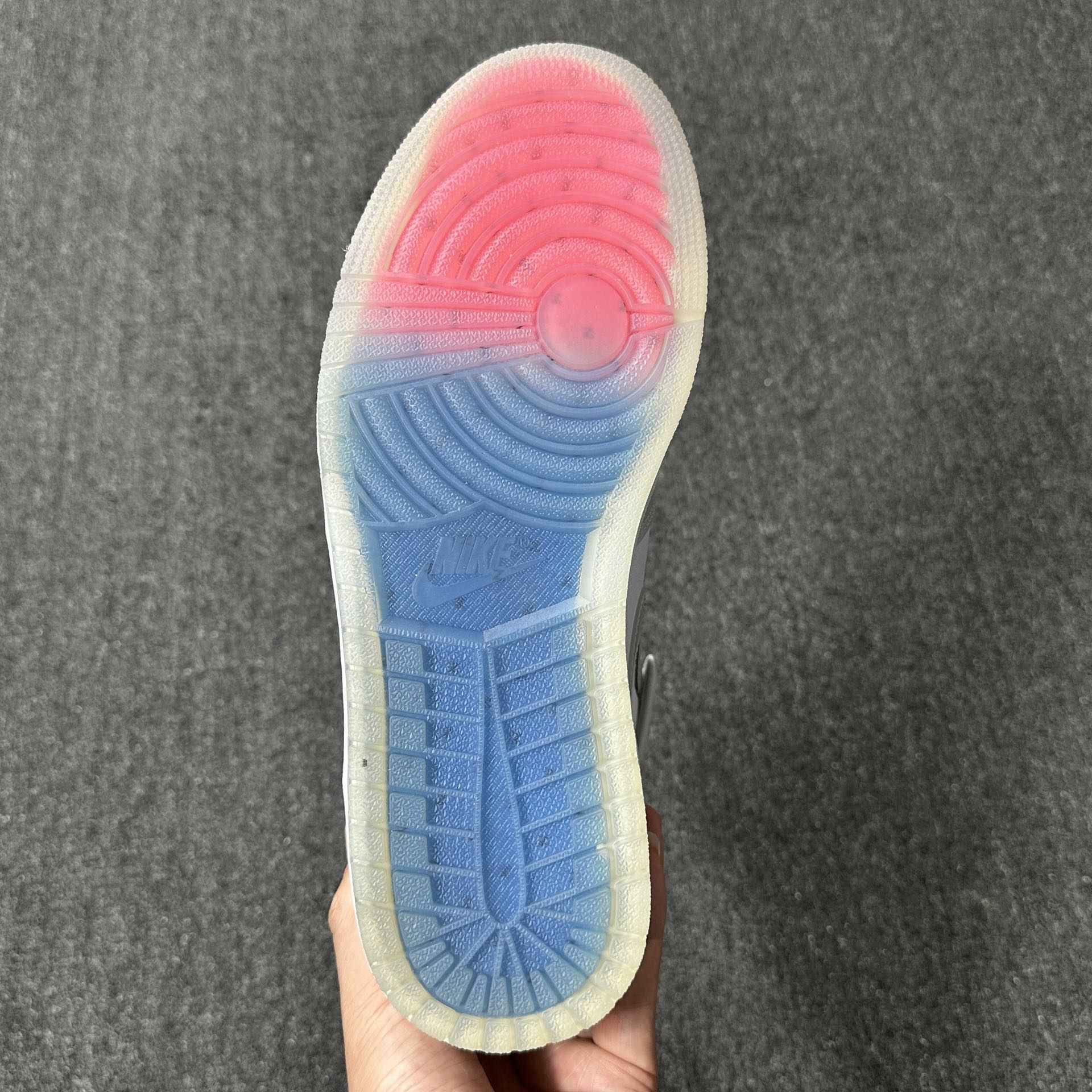 福利特价AirJordan1ZoomR2TAJ1白灰白蓝漆皮渐变底DIORCK6637-104aj1小迪