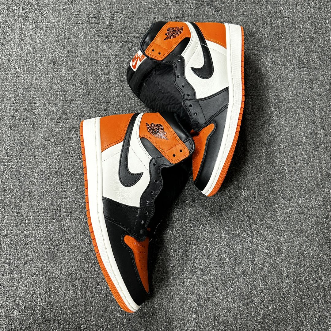 福利特价AirJordan1RetroShatteredBackboard黑扣碎555088-005aj