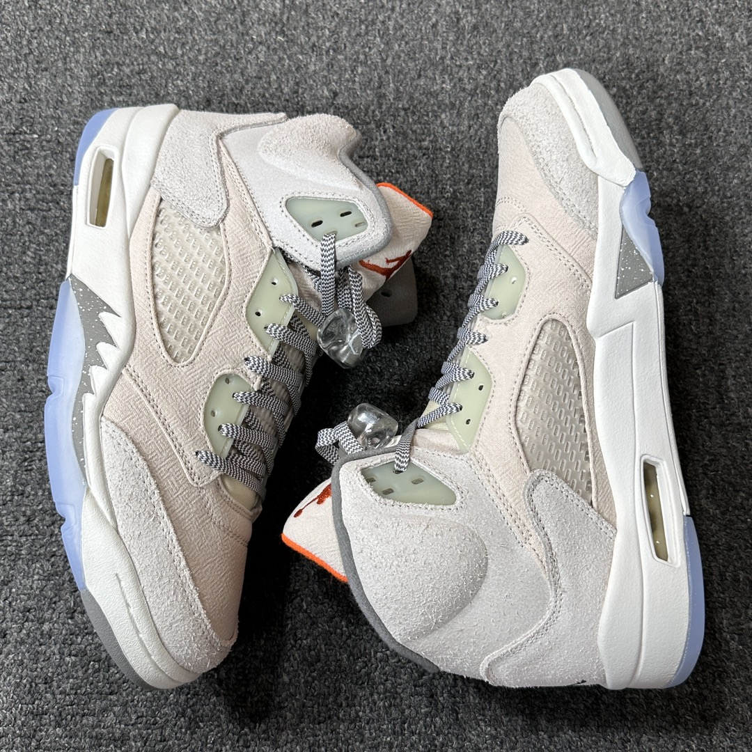 福利特价AirJordan5RetroAJ5米灰色复古篮球鞋FD9222-180尺码40-47.5全码撸