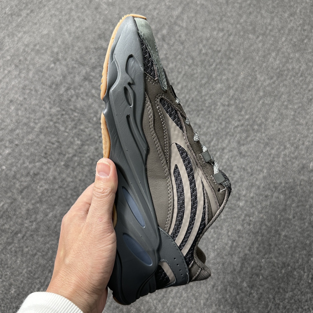 🌾 820v2晶洞 货号:EG6860！ 绿X Stockx版本！ 尺码36-47.5全码齐，多的货 ♨️重磅特价开启，