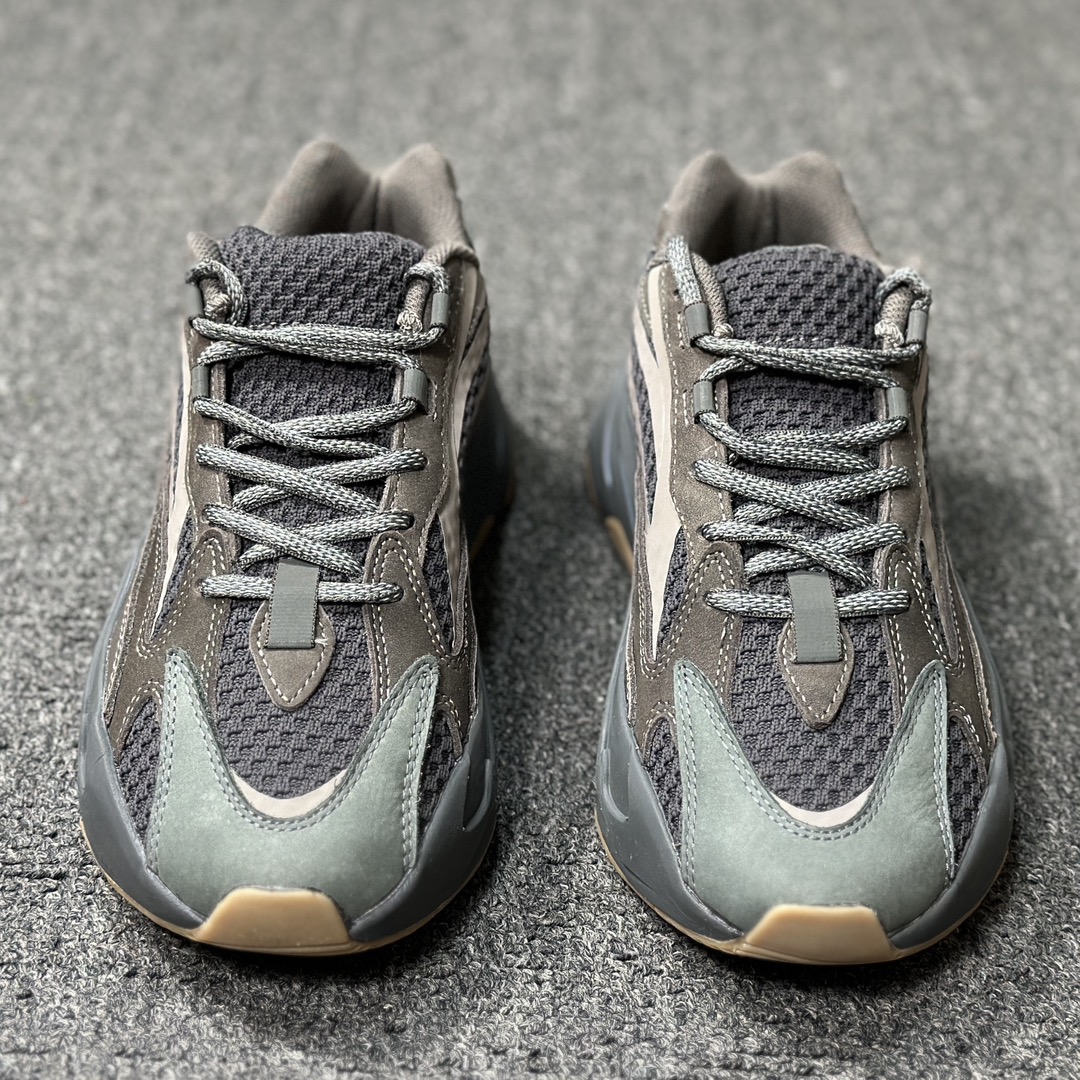 🌾 820v2晶洞 货号:EG6860！ 绿X Stockx版本！ 尺码36-47.5全码齐，多的货 ♨️重磅特价开启，