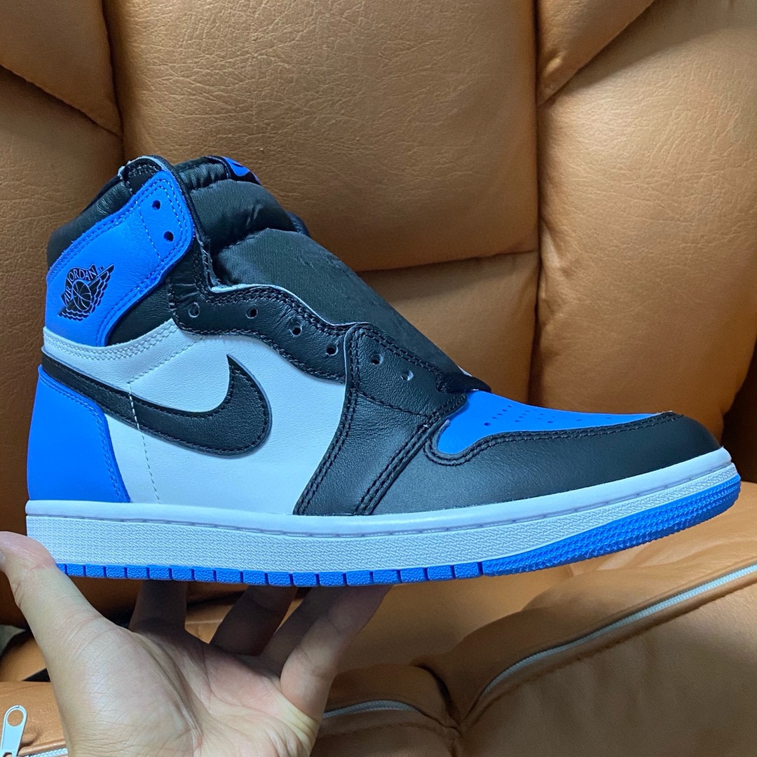 福利特价AirJordan1“UniversityBlue”黑北卡蓝小黑曜石DZ5485-400尺码42