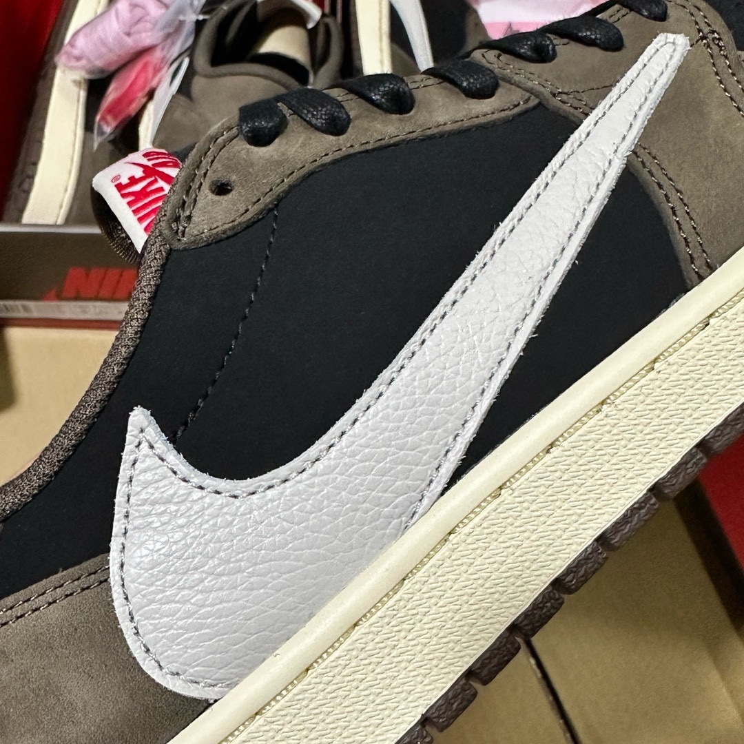 Ljr版本！老倒钩低帮 02 20批次！对应的也是千里马与伯乐佳话[拳头]尺码40-48.5全码补齐！