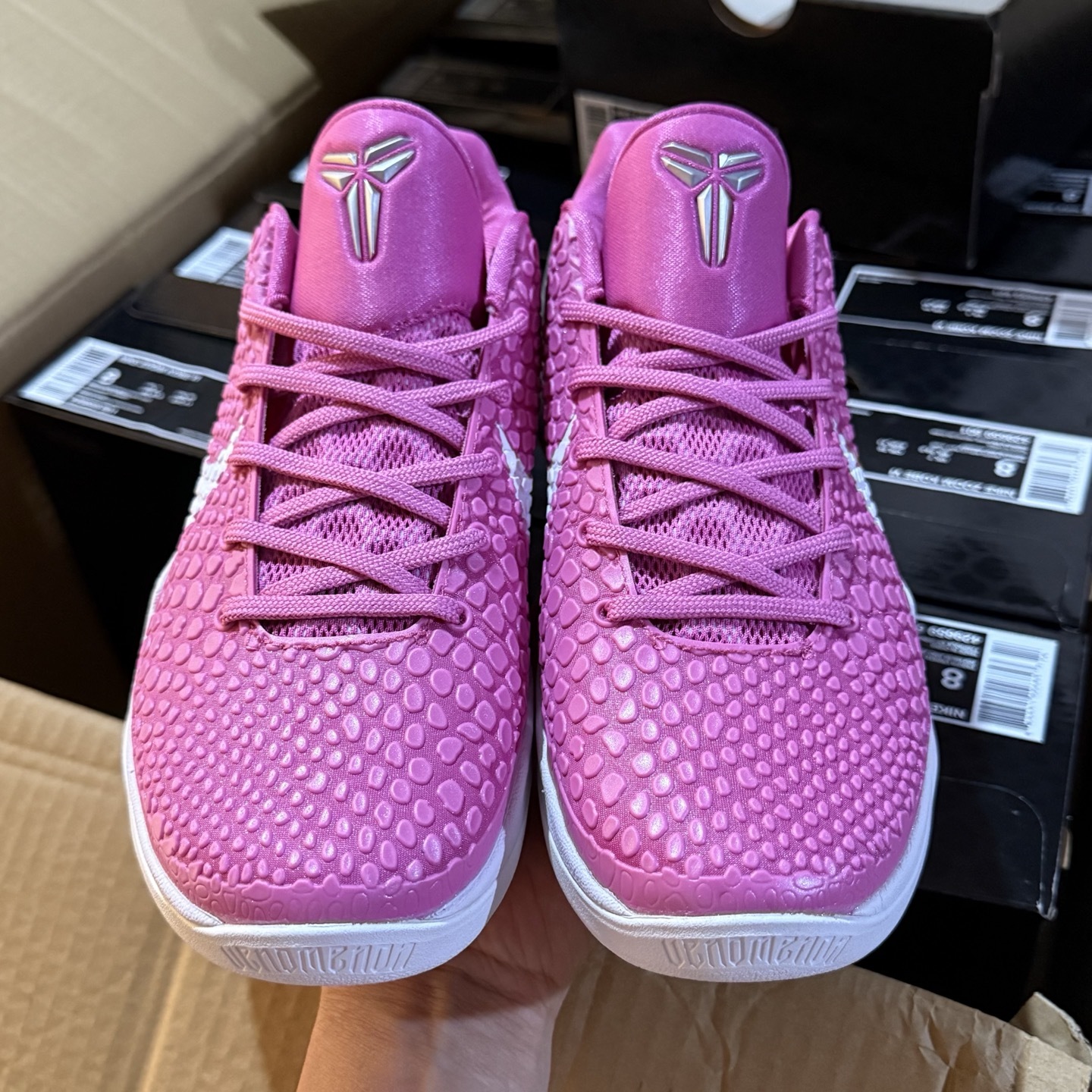【莞产】NK Zoom KOBE 6 Protro 科比6代 乳腺癌 DJ3596-600
完美复刻公