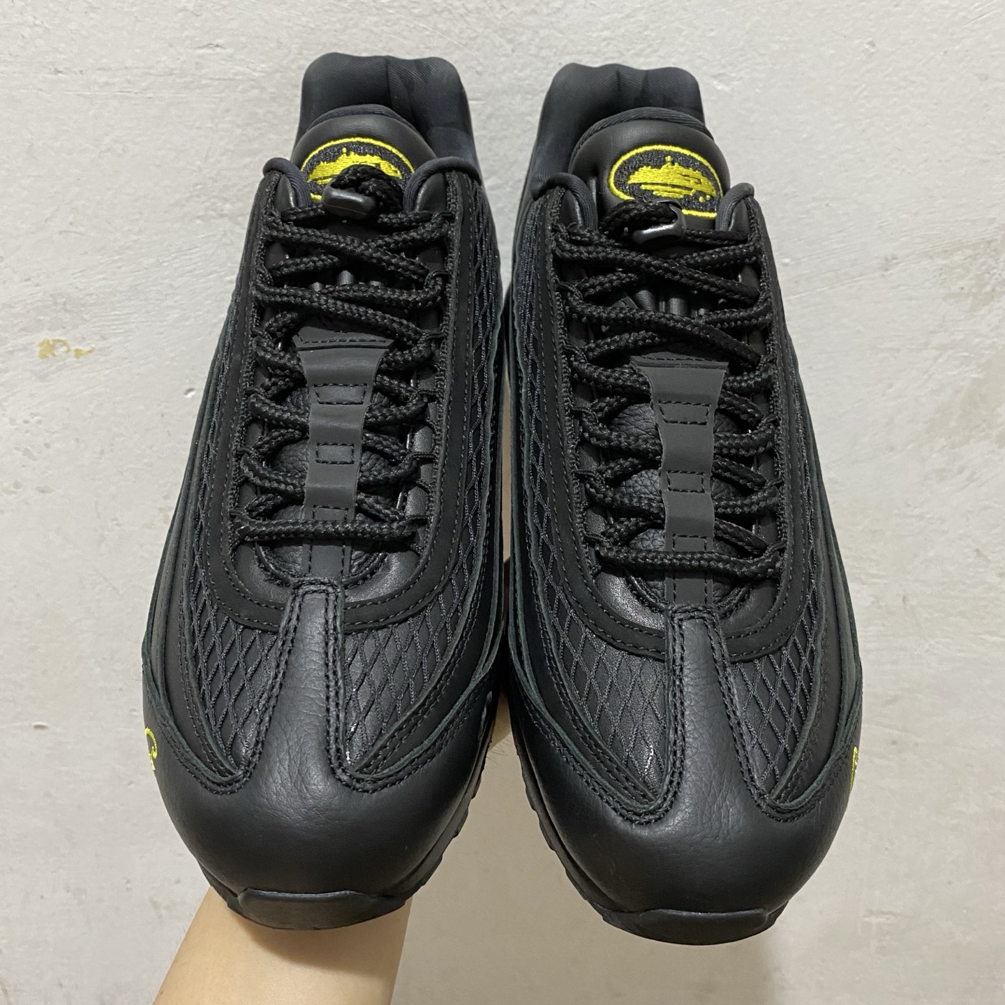  KZ 2.0版本！
Corteiz x NK Air Max 95 Tour Yellow 黑色！
尺