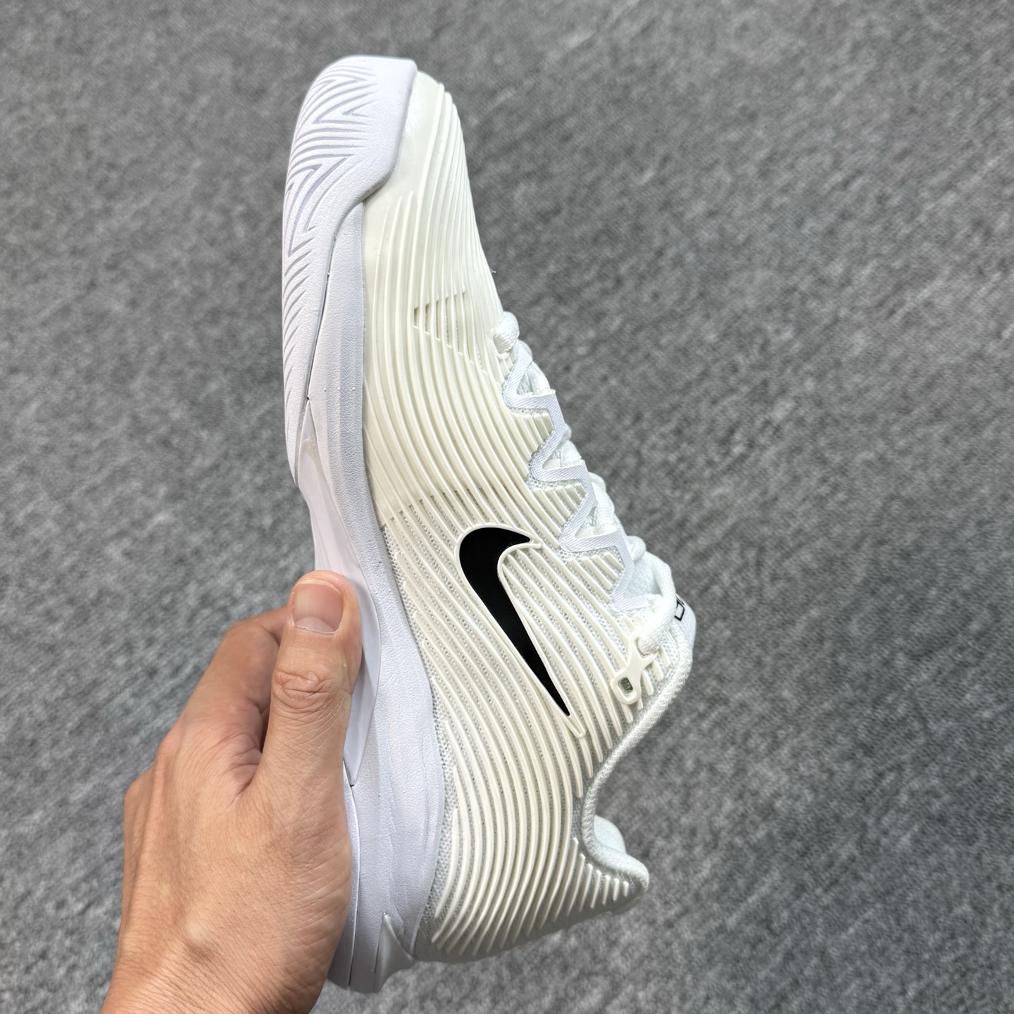 Vapor 12 网球鞋 白黑！尺码36-47全码齐 ♨️无半码，半码的往上拿整码！货号FV5554-1