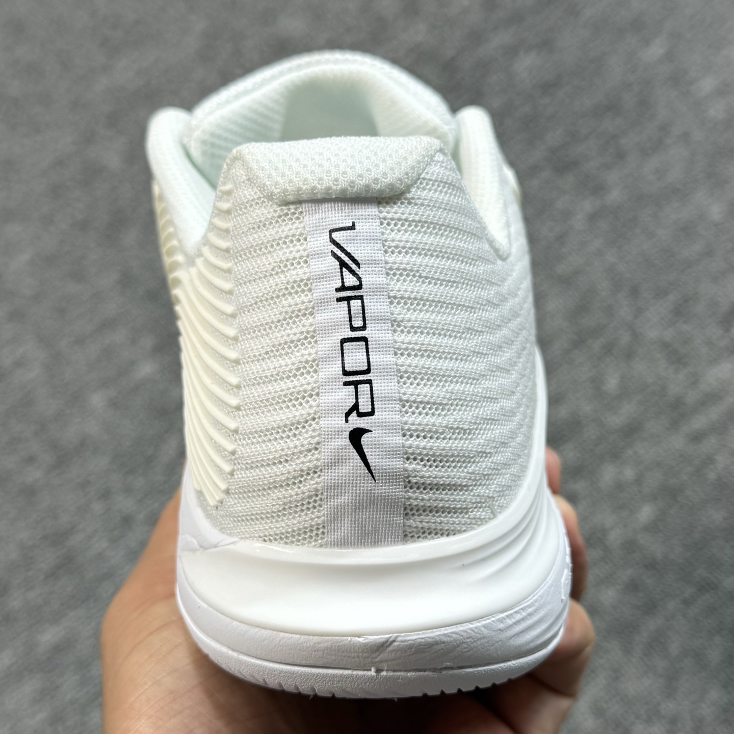 Vapor 12 网球鞋 白黑！尺码36-47全码齐 ♨️无半码，半码的往上拿整码！货号FV5554-1