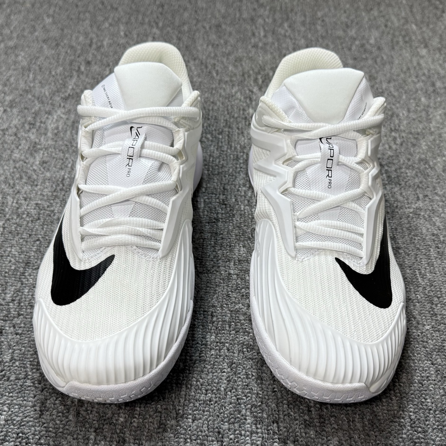 Vapor Pro 3 网球鞋 白色！尺码36-47全码齐 ♨️无半码，半码的往上拿整码！货号FZ215