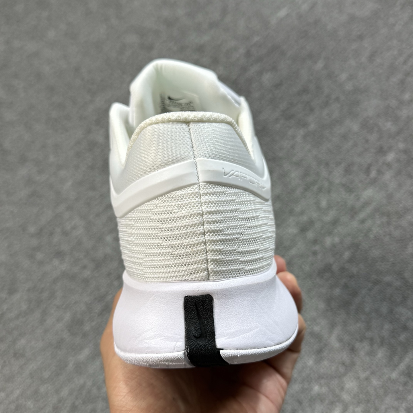 Vapor Pro 3 网球鞋 白色！尺码36-47全码齐 ♨️无半码，半码的往上拿整码！货号FZ215