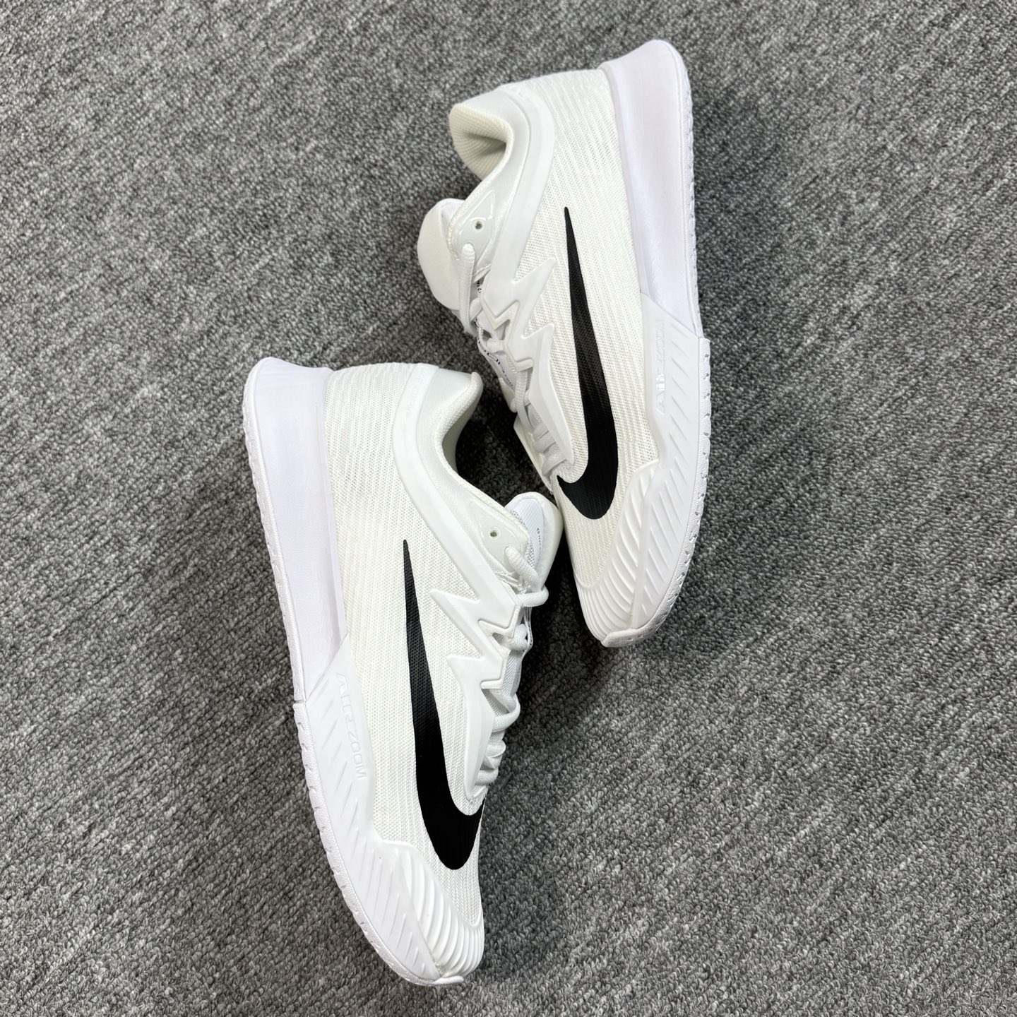 Vapor Pro 3 网球鞋 白色！尺码36-47全码齐 ♨️无半码，半码的往上拿整码！货号FZ215