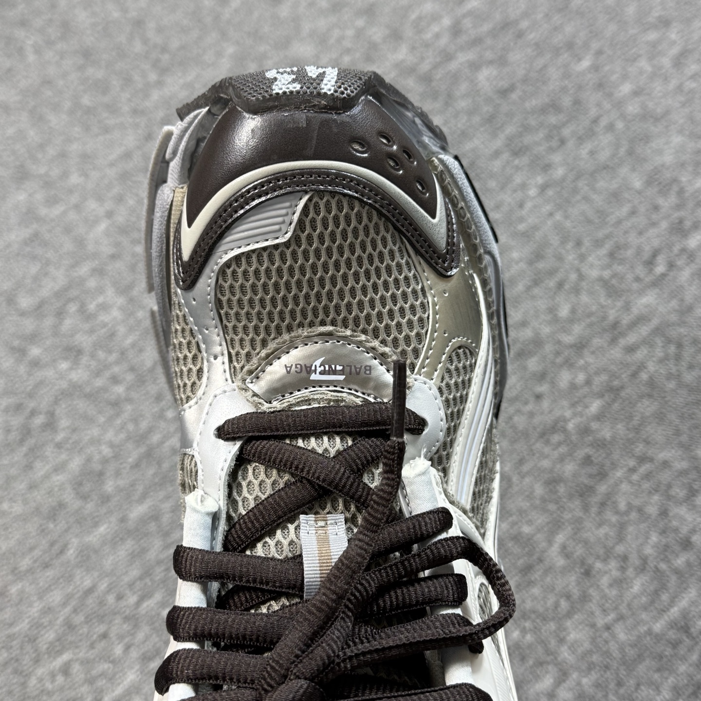 特价福利 市场顶级 巴黎世家7.5代白兰紫尺码35-46 偏大一个尺码