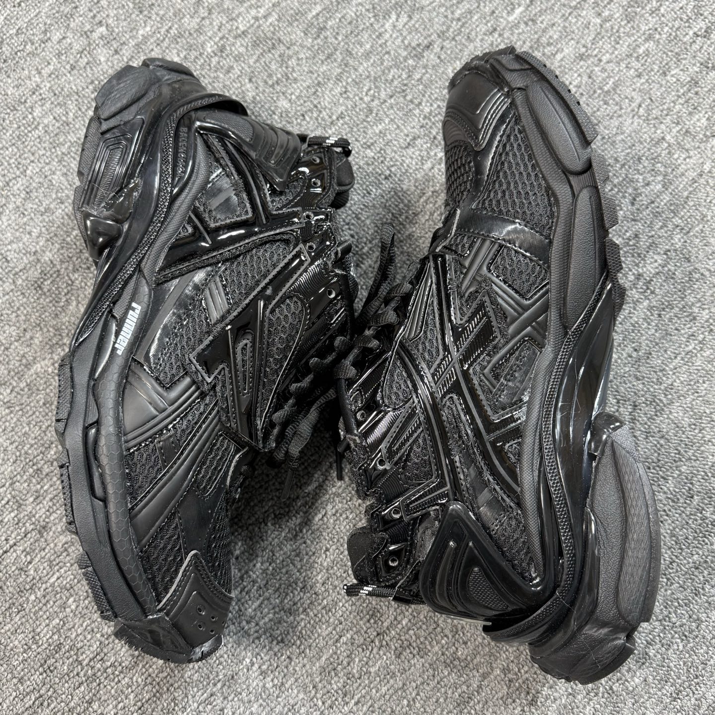 特价福利 市场顶级 巴黎世家7.5代白兰紫尺码35-46 偏大一个尺码