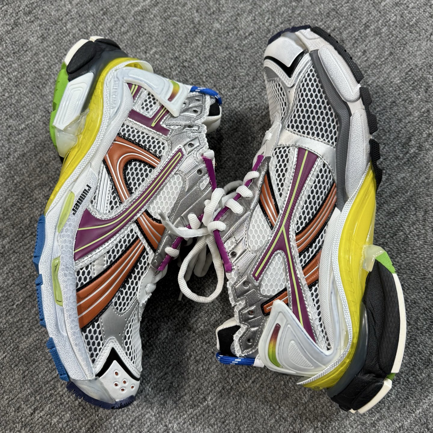 特价福利 市场顶级 巴黎世家7.5代白兰紫尺码35-46 偏大一个尺码