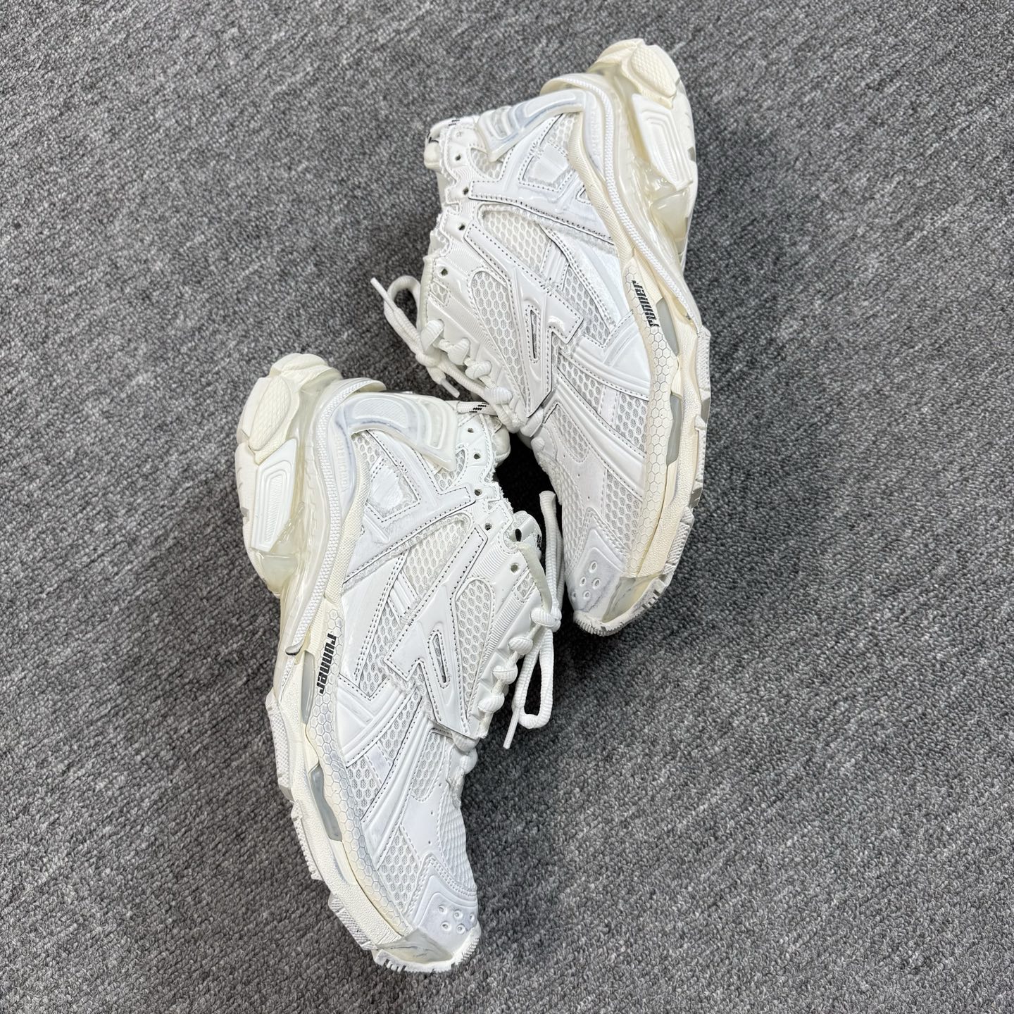 特价福利 市场顶级 巴黎世家7.5代白兰紫尺码35-46 偏大一个尺码