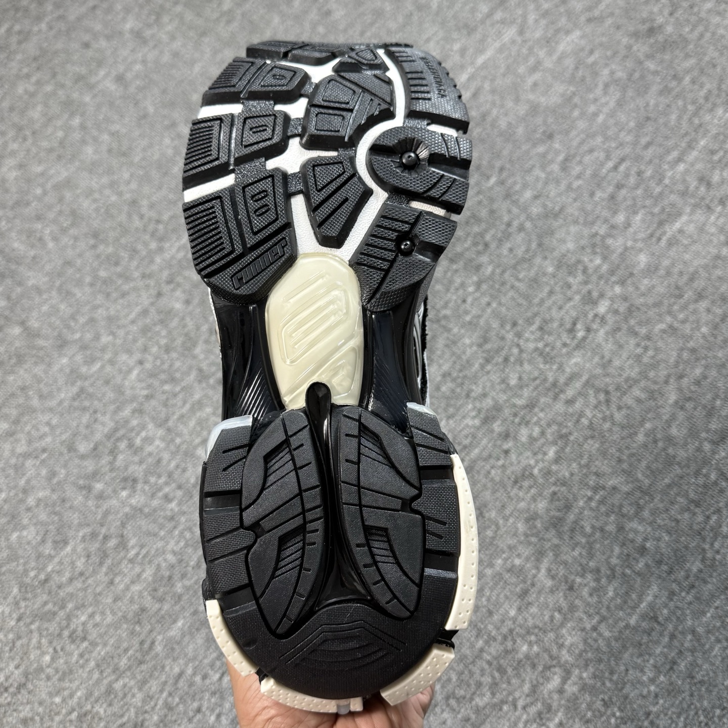 特价福利 市场顶级 巴黎世家7.5代白兰紫尺码35-46 偏大一个尺码