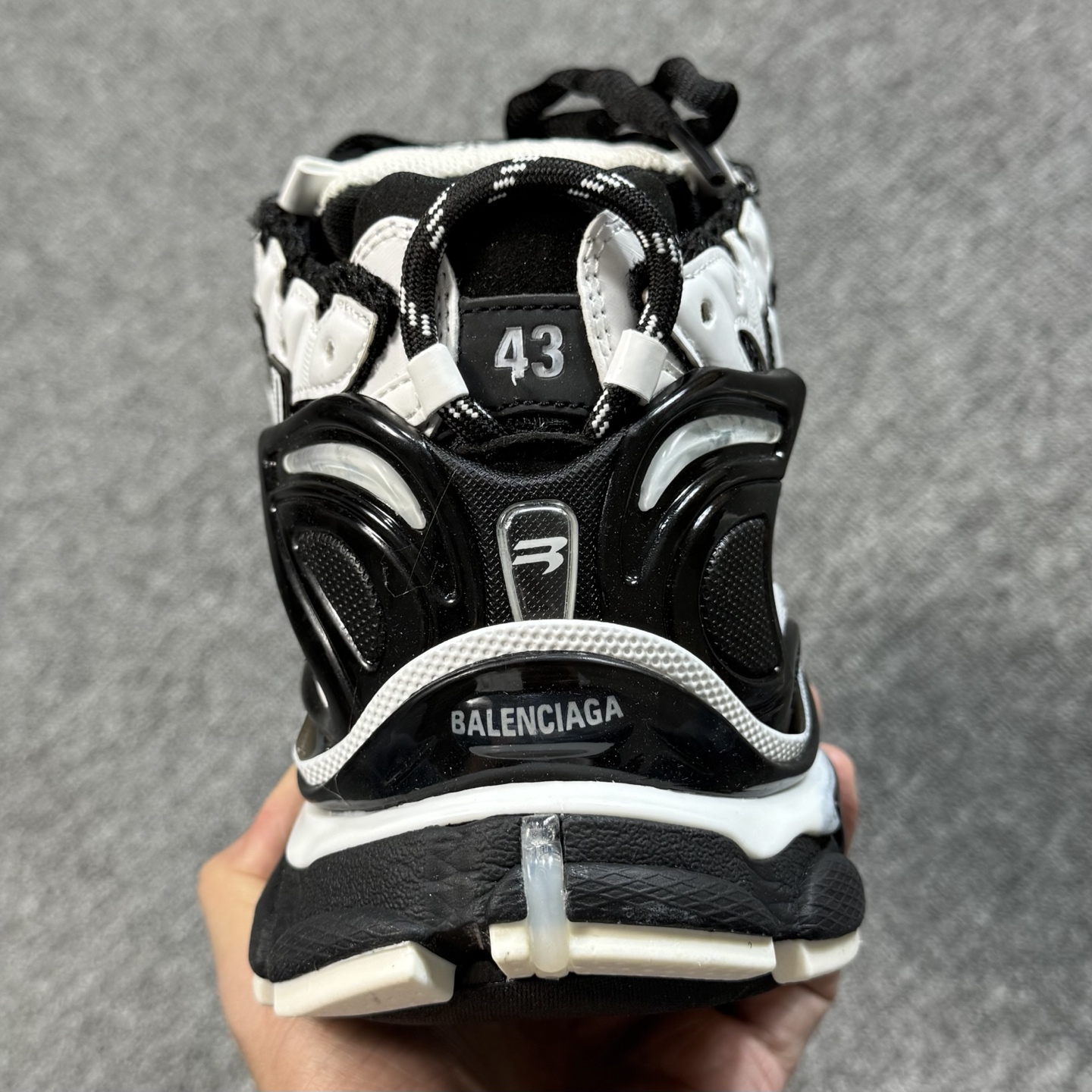 特价福利 市场顶级 巴黎世家7.5代白兰紫尺码35-46 偏大一个尺码