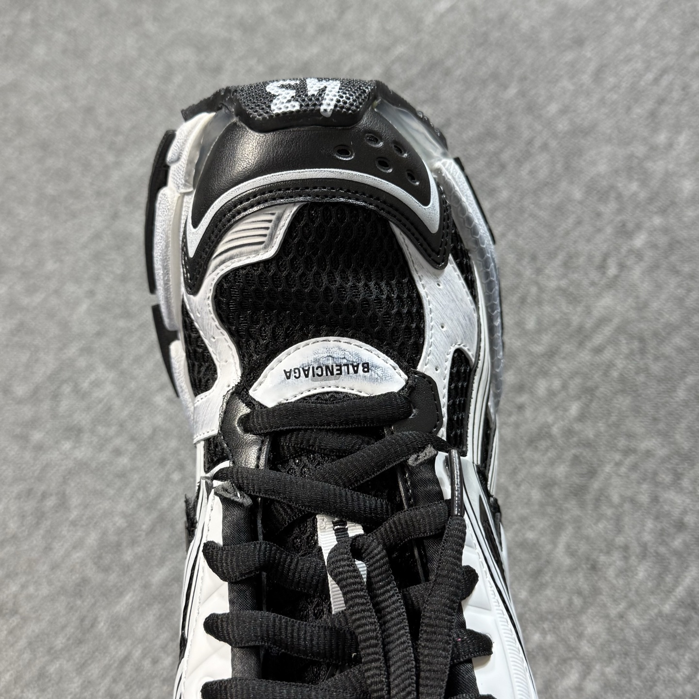 特价福利 市场顶级 巴黎世家7.5代白兰紫尺码35-46 偏大一个尺码