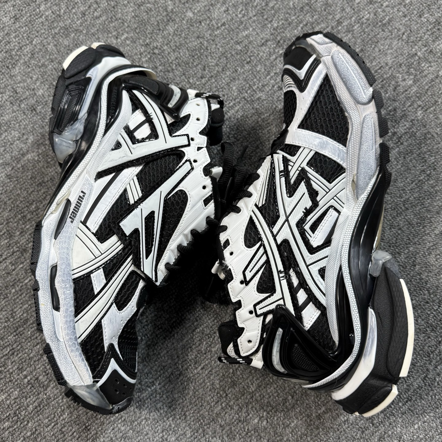 特价福利 市场顶级 巴黎世家7.5代白兰紫尺码35-46 偏大一个尺码