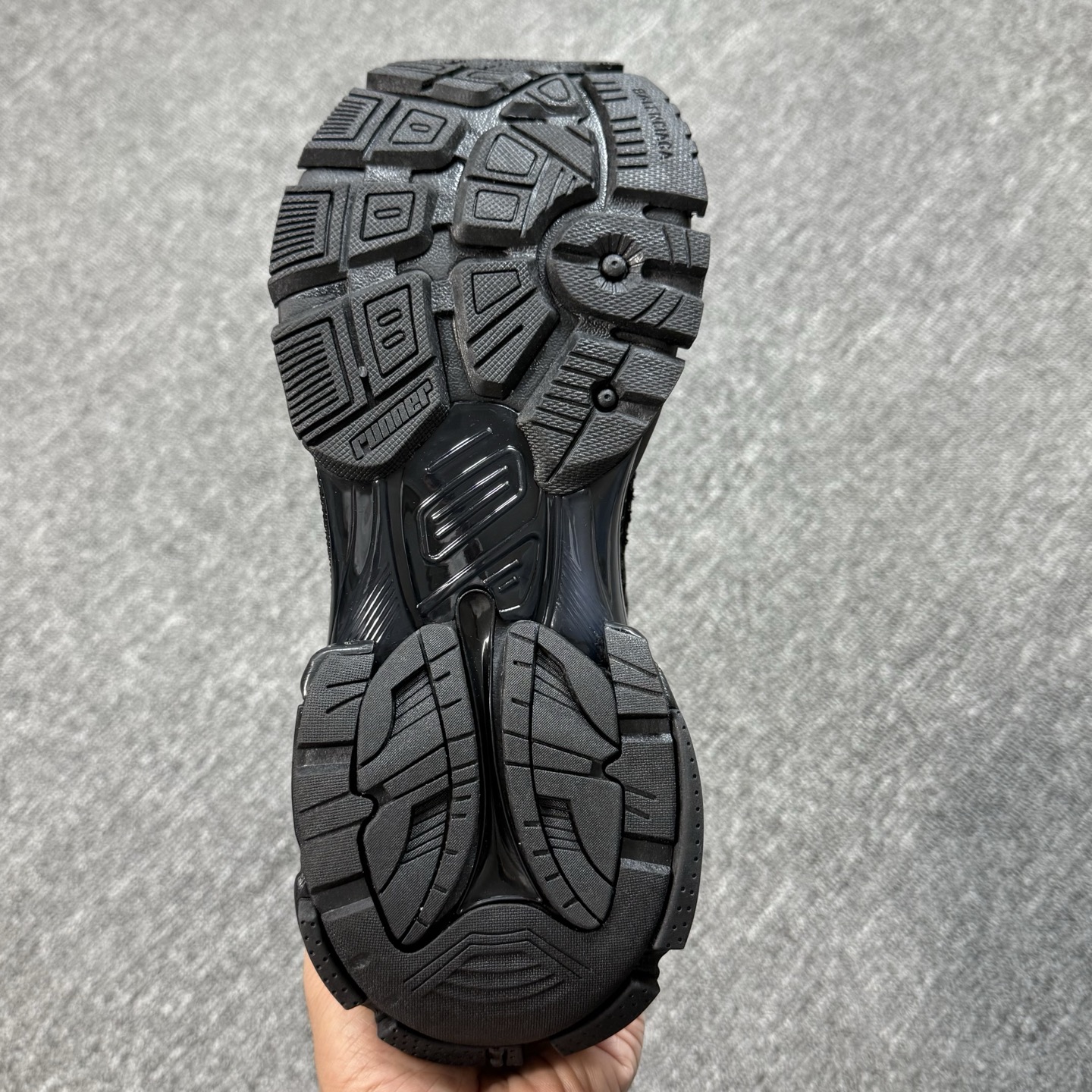 特价福利 市场顶级 巴黎世家7.5代白兰紫尺码35-46 偏大一个尺码