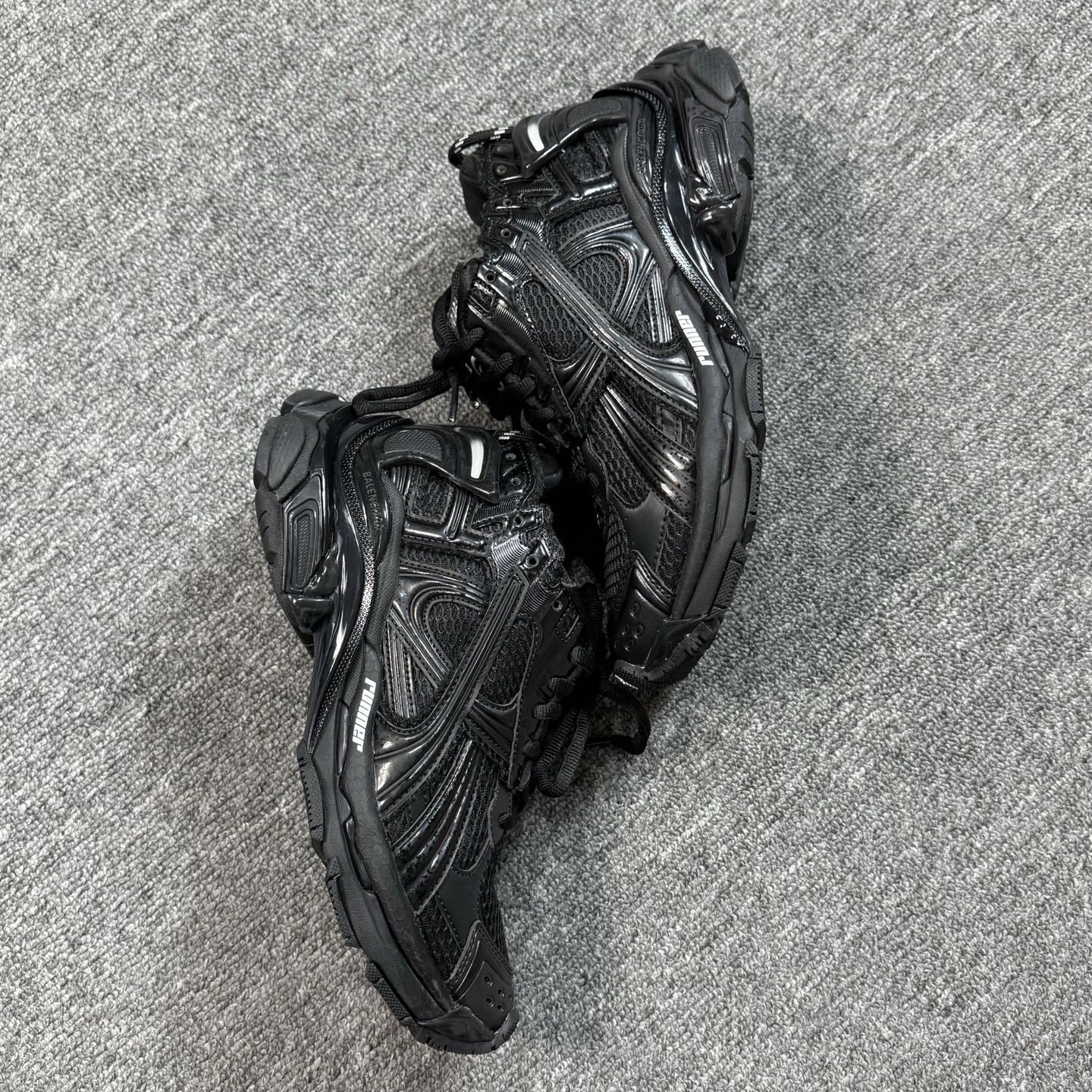 特价福利 市场顶级 巴黎世家7.5代白兰紫尺码35-46 偏大一个尺码