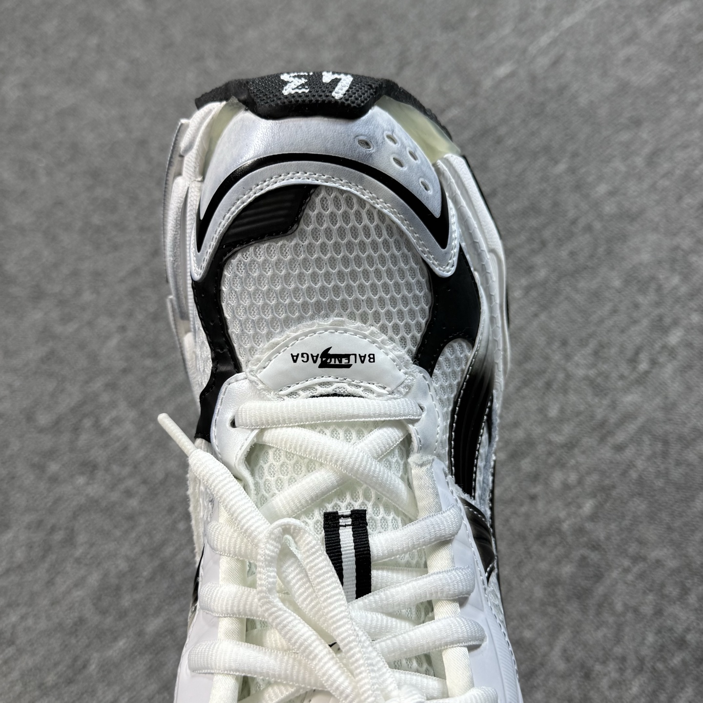 特价福利 市场顶级 巴黎世家7.5代白兰紫尺码35-46 偏大一个尺码