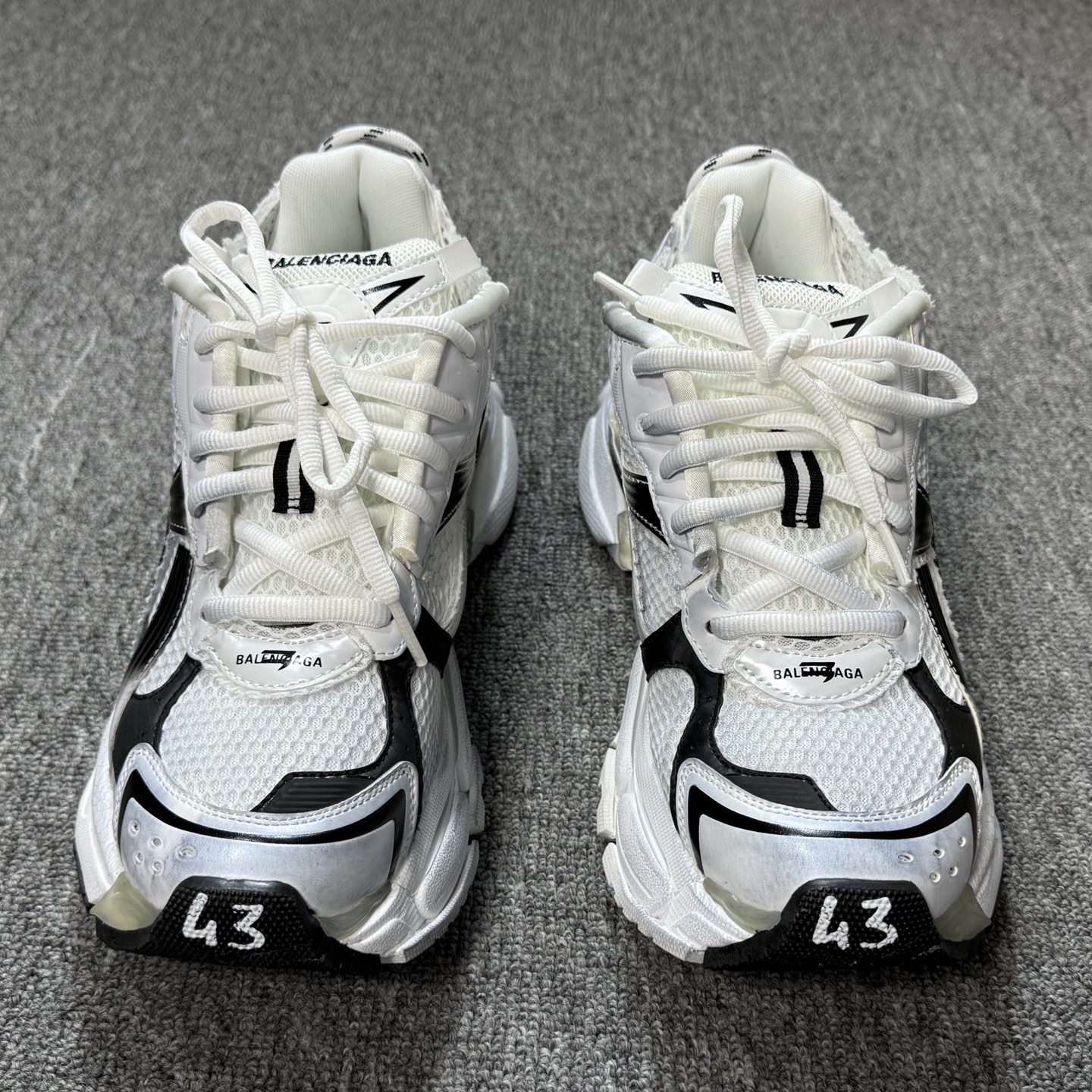 特价福利 市场顶级 巴黎世家7.5代白兰紫尺码35-46 偏大一个尺码