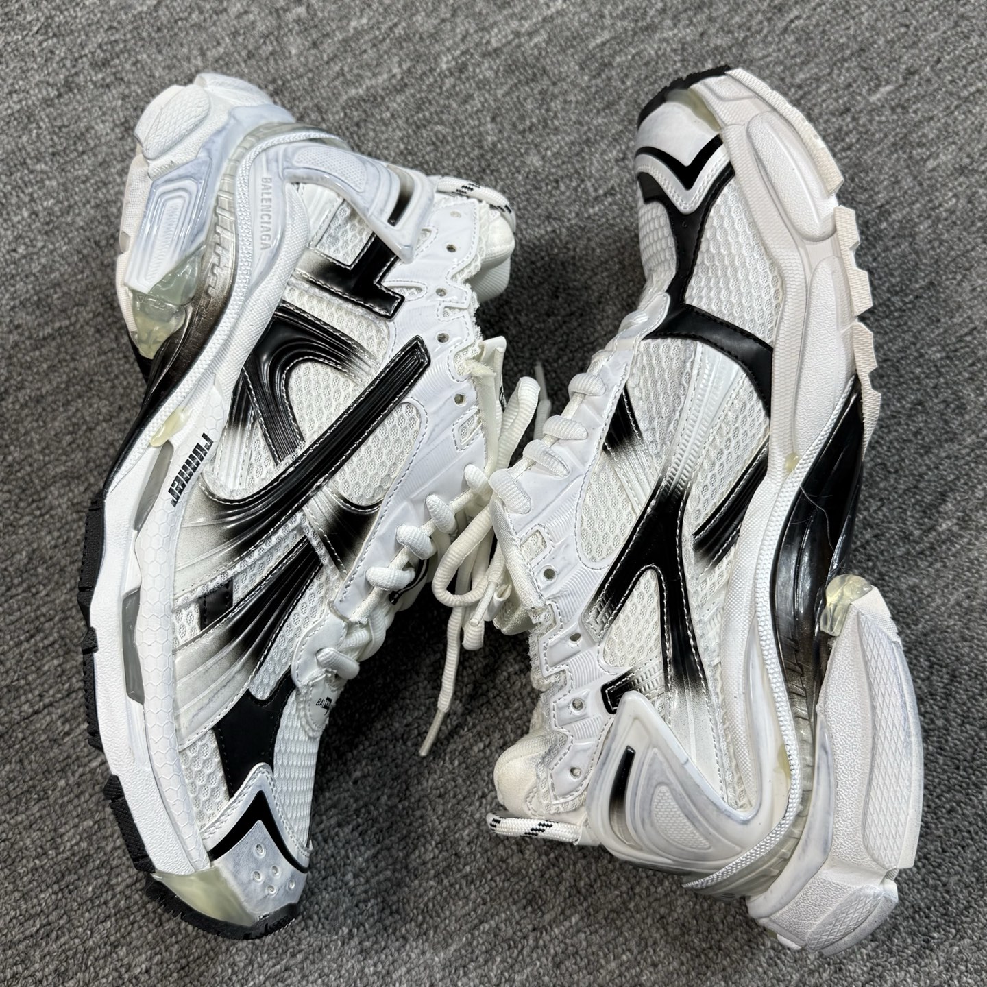 特价福利 市场顶级 巴黎世家7.5代白兰紫尺码35-46 偏大一个尺码