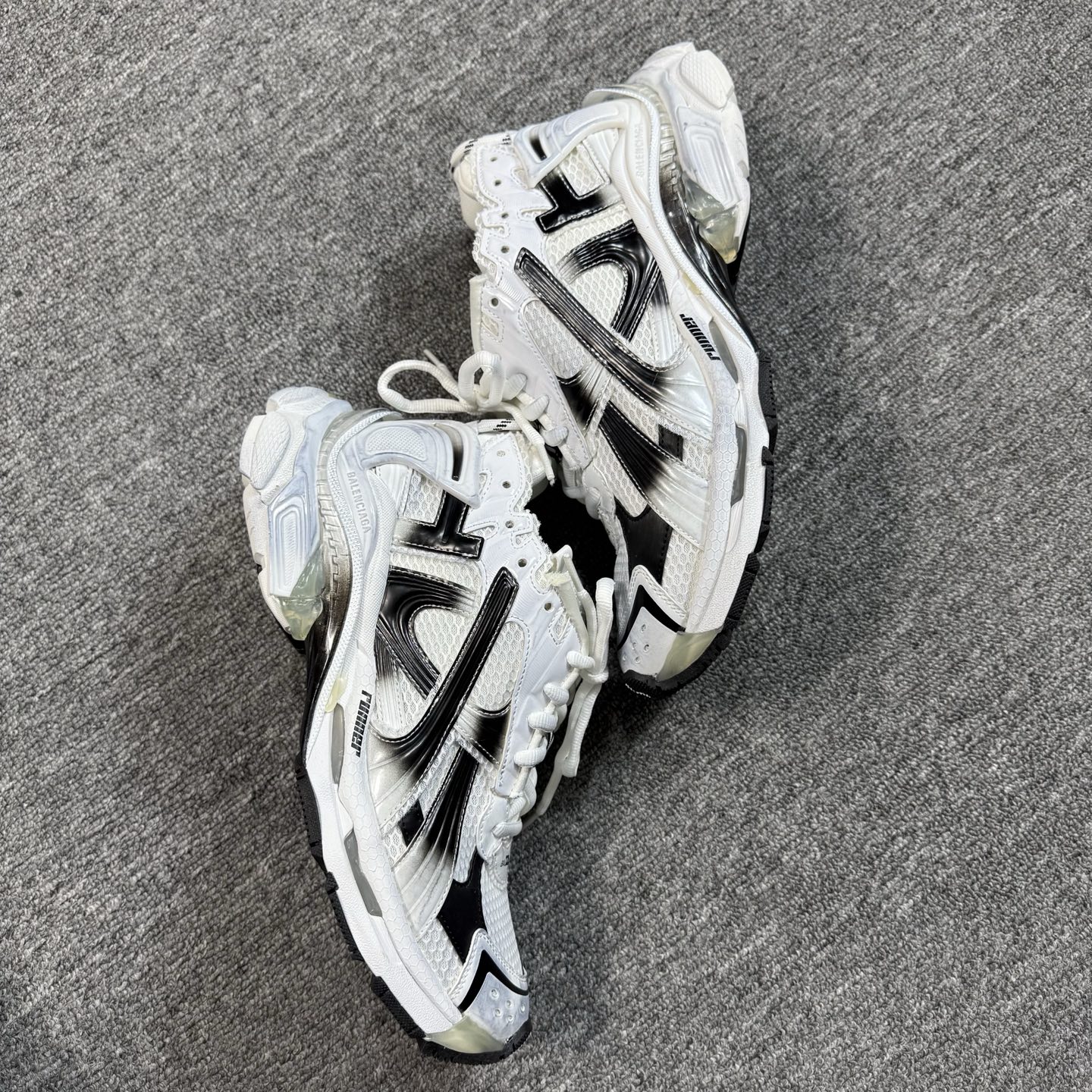 特价福利 市场顶级 巴黎世家7.5代白兰紫尺码35-46 偏大一个尺码