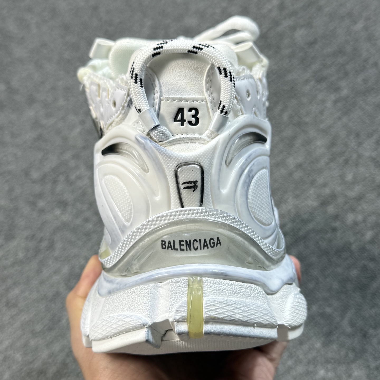 特价福利 市场顶级 巴黎世家7.5代白兰紫尺码35-46 偏大一个尺码