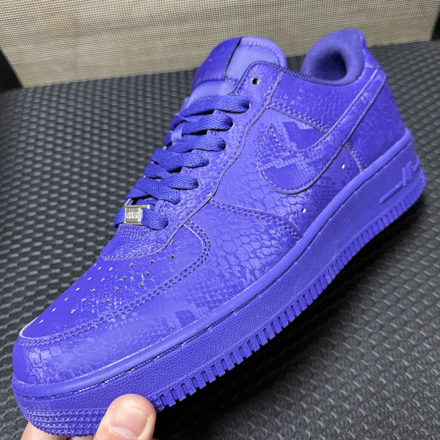 重磅特价双十一感恩回馈 空军科比联名紫色 市场顶级品质之一重磅特价🉐尺码39-46全码齐！货号IB001
