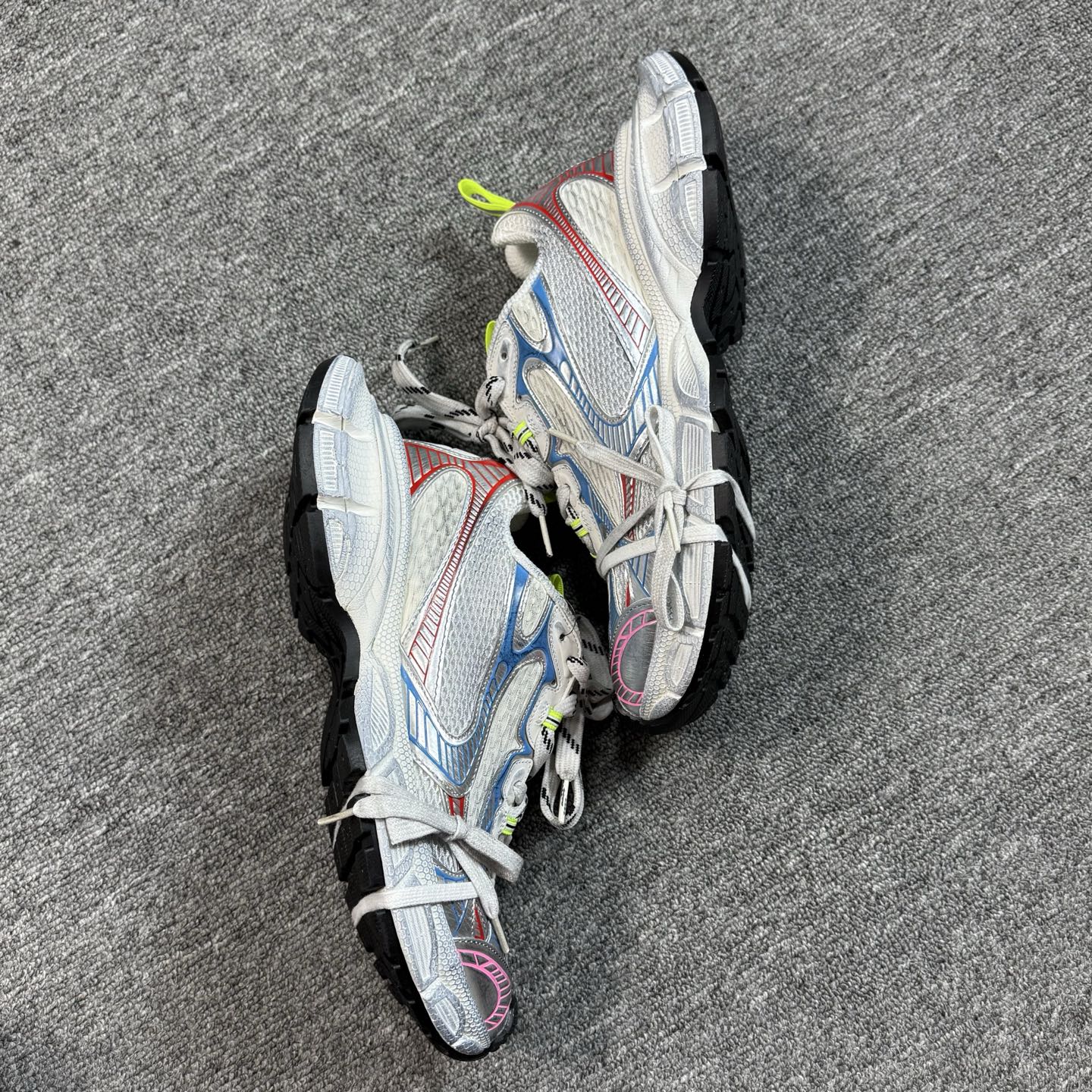 ♨️重磅特价双十一特价款！市场顶级 Good版本！巴黎世家3XL蓝白红！尺码35-46全码齐 ♨️偏大一