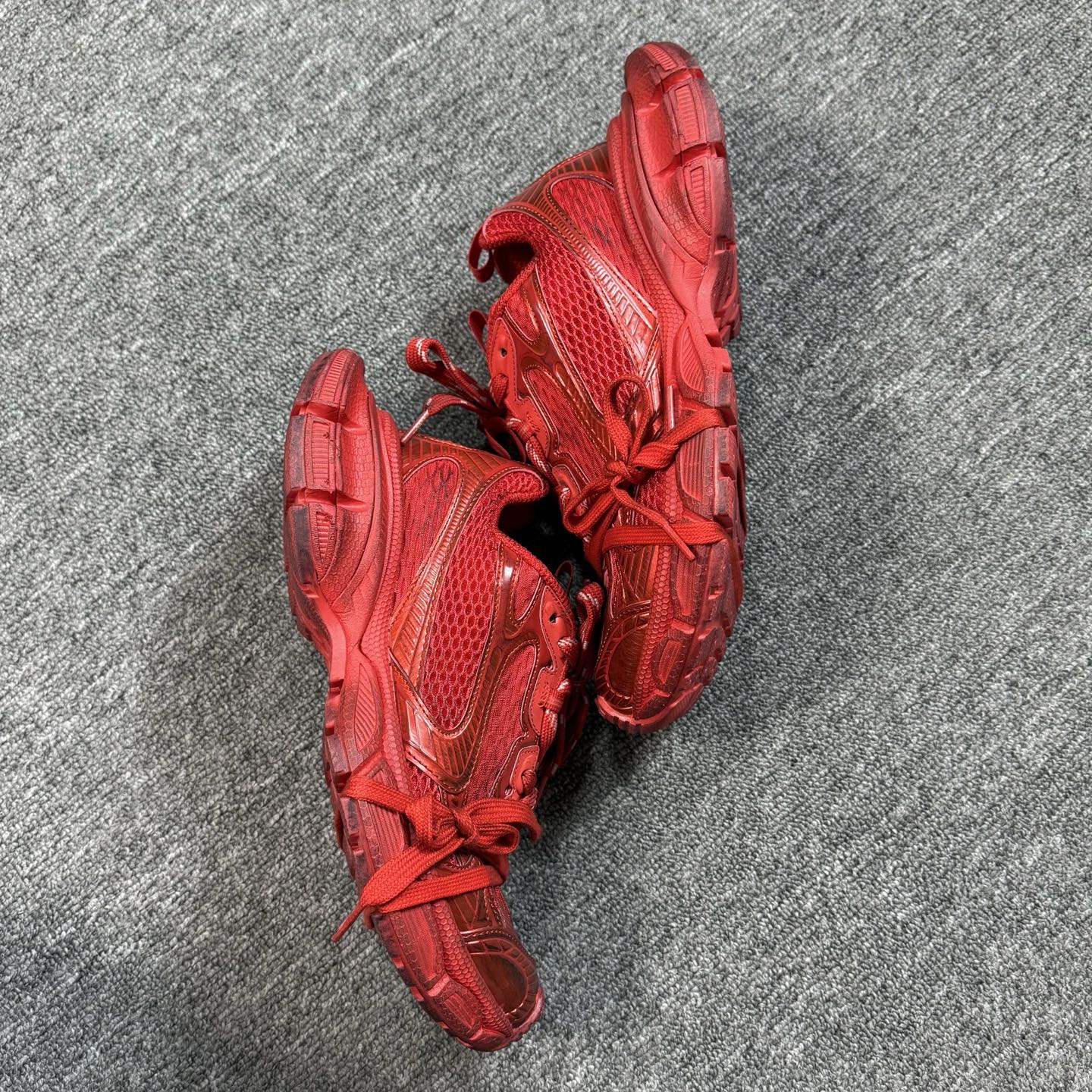 ♨️重磅特价双十一特价款！市场顶级 Good版本！巴黎世家3XL大红！尺码35-42全码齐 ♨️偏大一个