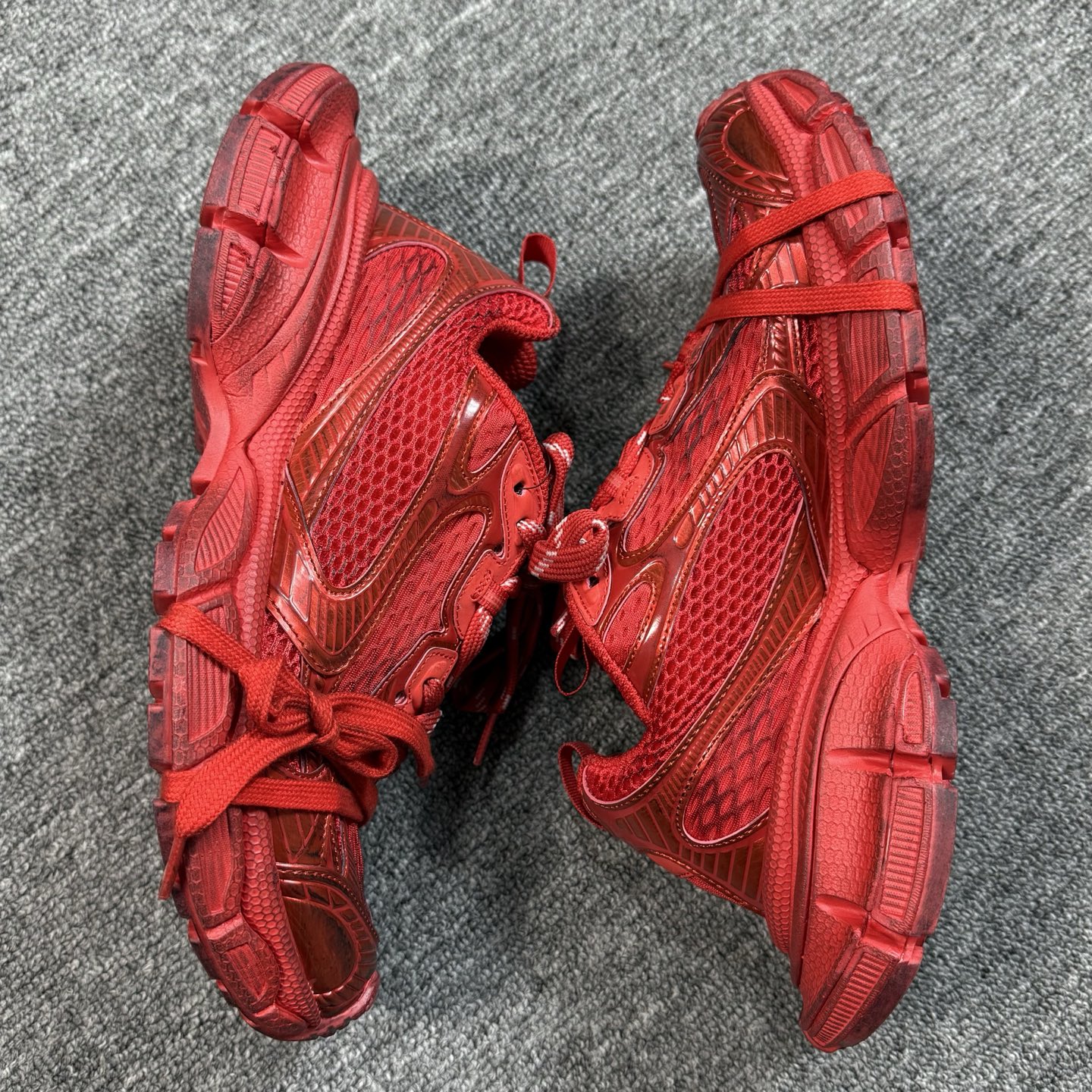 ♨️重磅特价双十一特价款！市场顶级 Good版本！巴黎世家3XL大红！尺码35-42全码齐 ♨️偏大一个