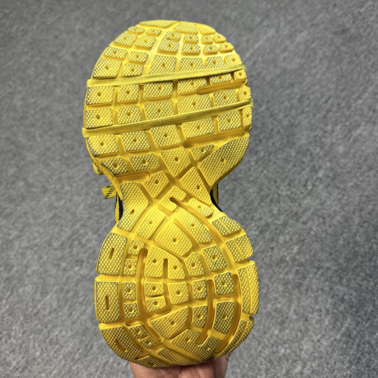 ♨️重磅特价♨️双十一特价款！市场顶级 Good版本！巴黎世家3XL大红！尺码35-40全码齐 ♨️偏大