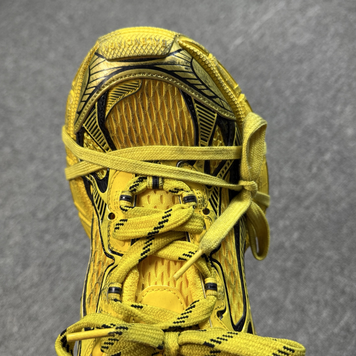 ♨️重磅特价♨️双十一特价款！市场顶级 Good版本！巴黎世家3XL大红！尺码35-40全码齐 ♨️偏大