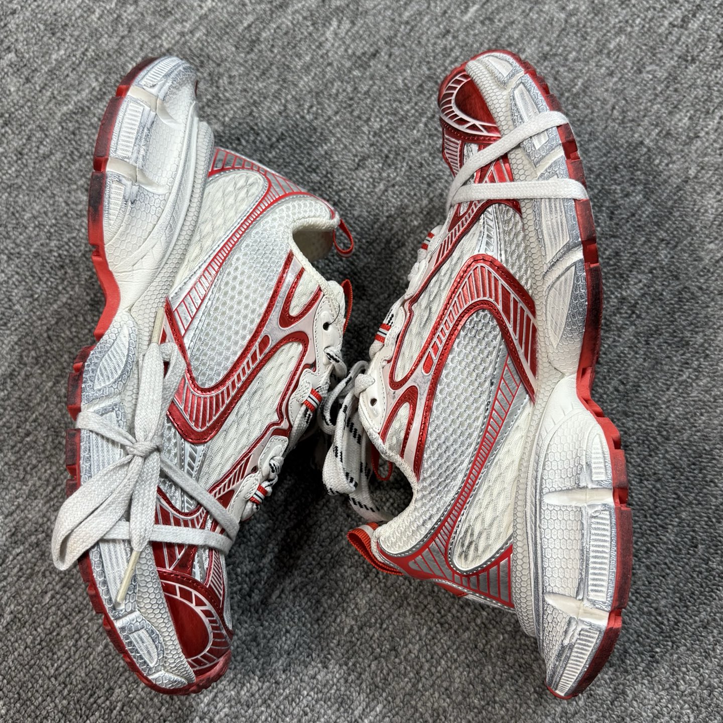 ♨️重磅特价♨️双十一特价款！市场顶级 Good版本！巴黎世家3XL白红！尺码35-46断42其他尺码齐