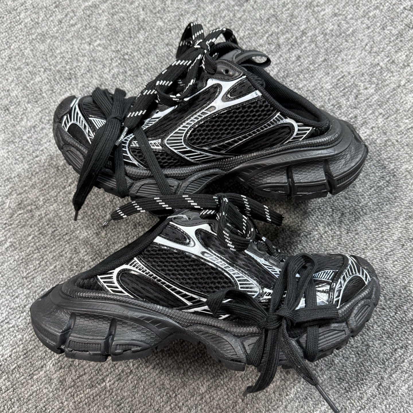 ♨️重磅特价♨️双十一特价款！市场顶级 Good版本！巴黎世家3XL半拖黑白！尺码35-45全码齐 ♨️