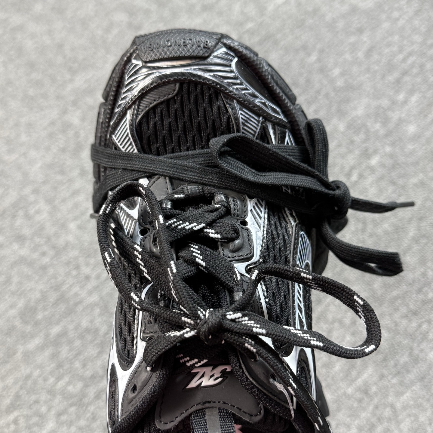 ♨️重磅特价♨️双十一特价款！市场顶级 Good版本！巴黎世家3XL半拖黑白！尺码35-45全码齐 ♨️