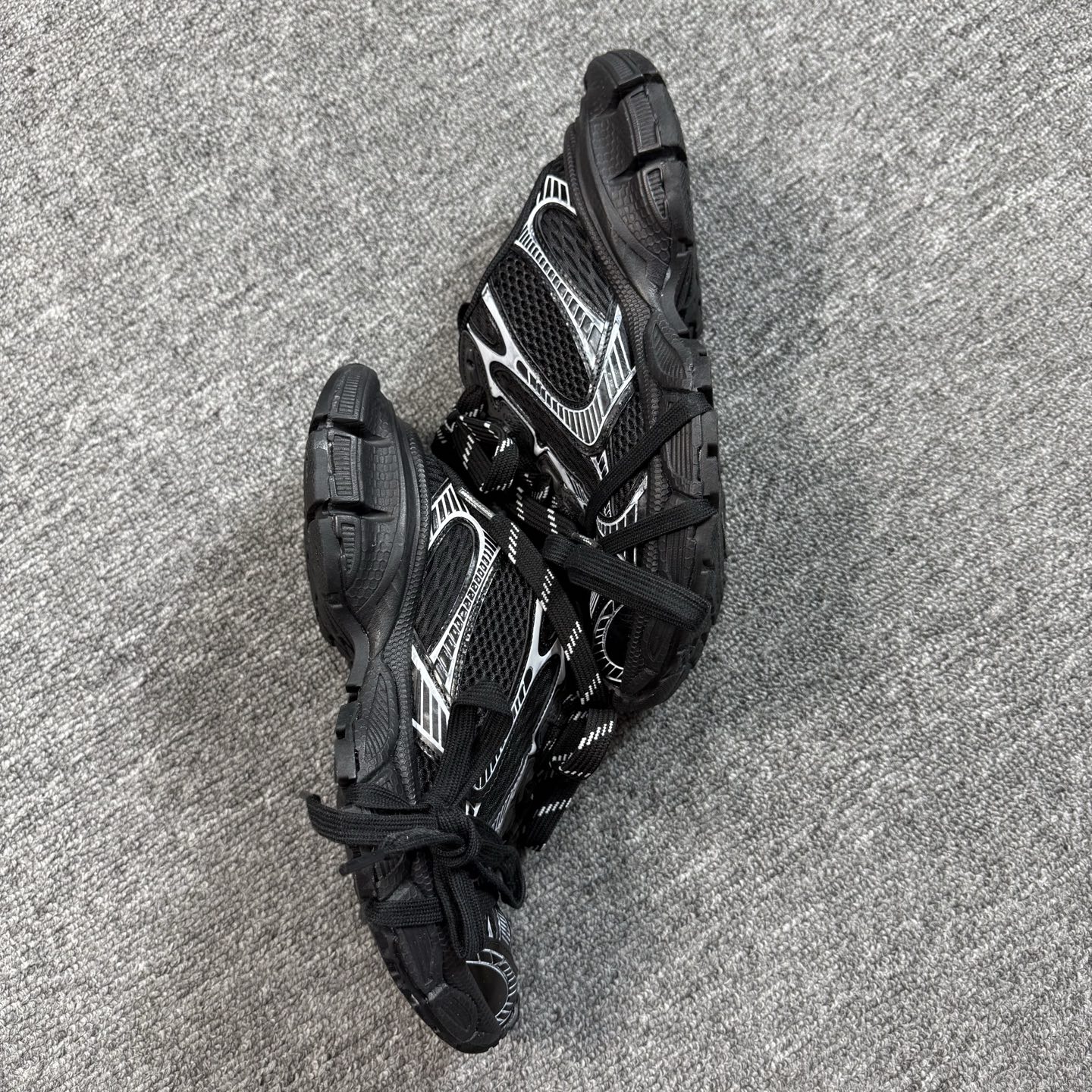 ♨️重磅特价♨️双十一特价款！市场顶级 Good版本！巴黎世家3XL半拖黑白！尺码35-45全码齐 ♨️