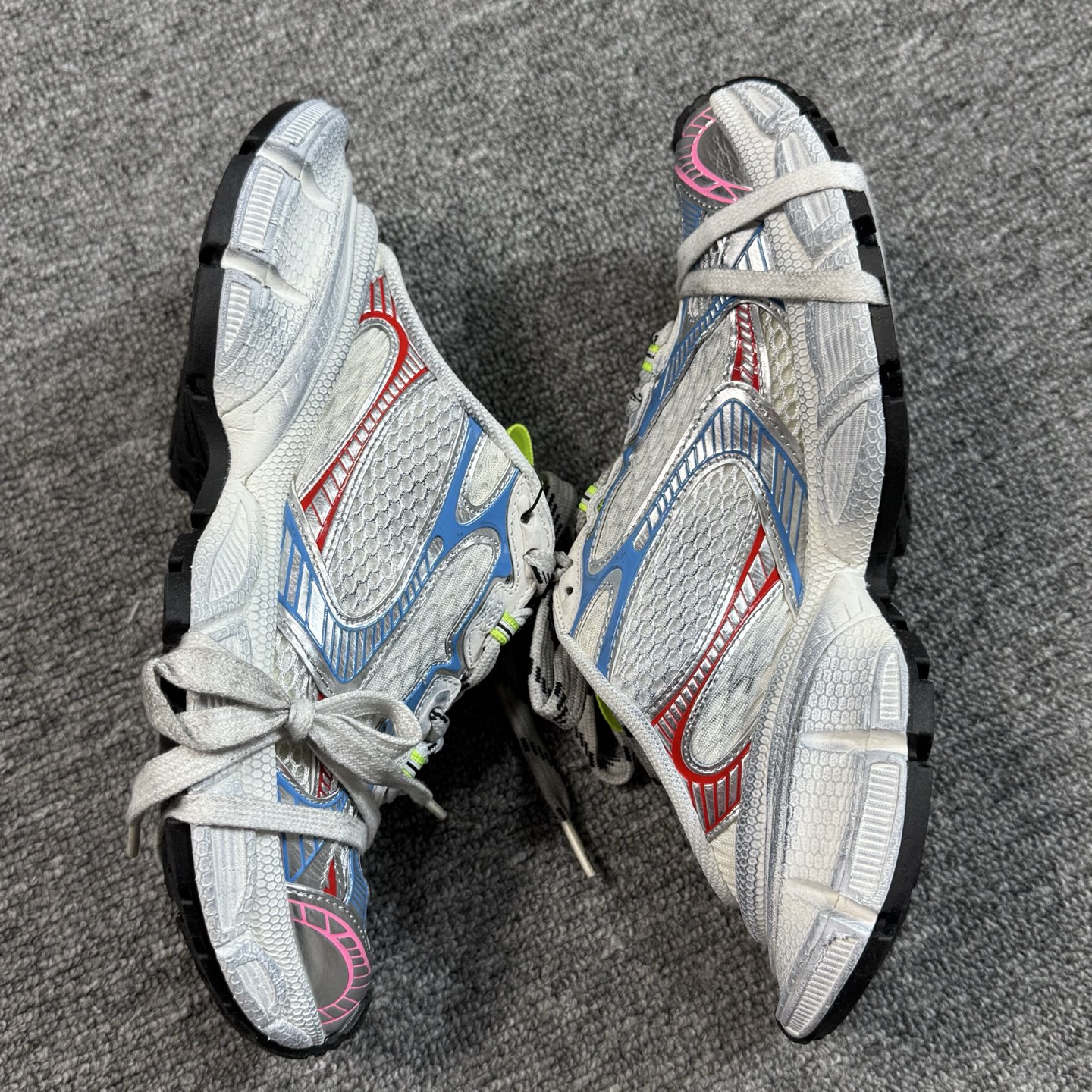 ♨️重磅特价♨️双十一特价款！市场顶级 Good版本！巴黎世家3XL蓝白红！尺码35-45全码齐 ♨️偏