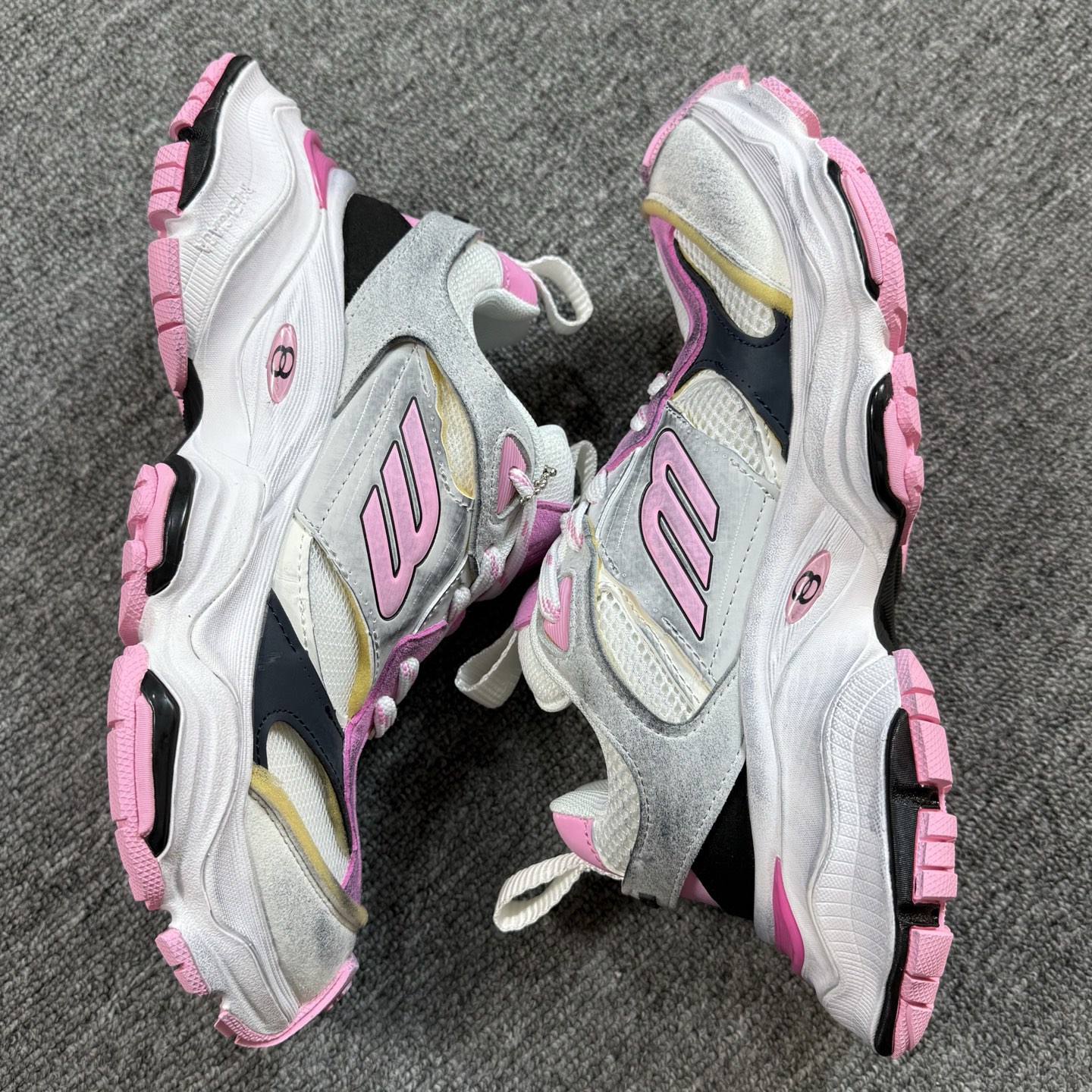 ♨️特价双十一重磅特价！市场知名版本 巴黎世家11代 没有华丽文案说词，只有实打实的价格回馈！尺码35-