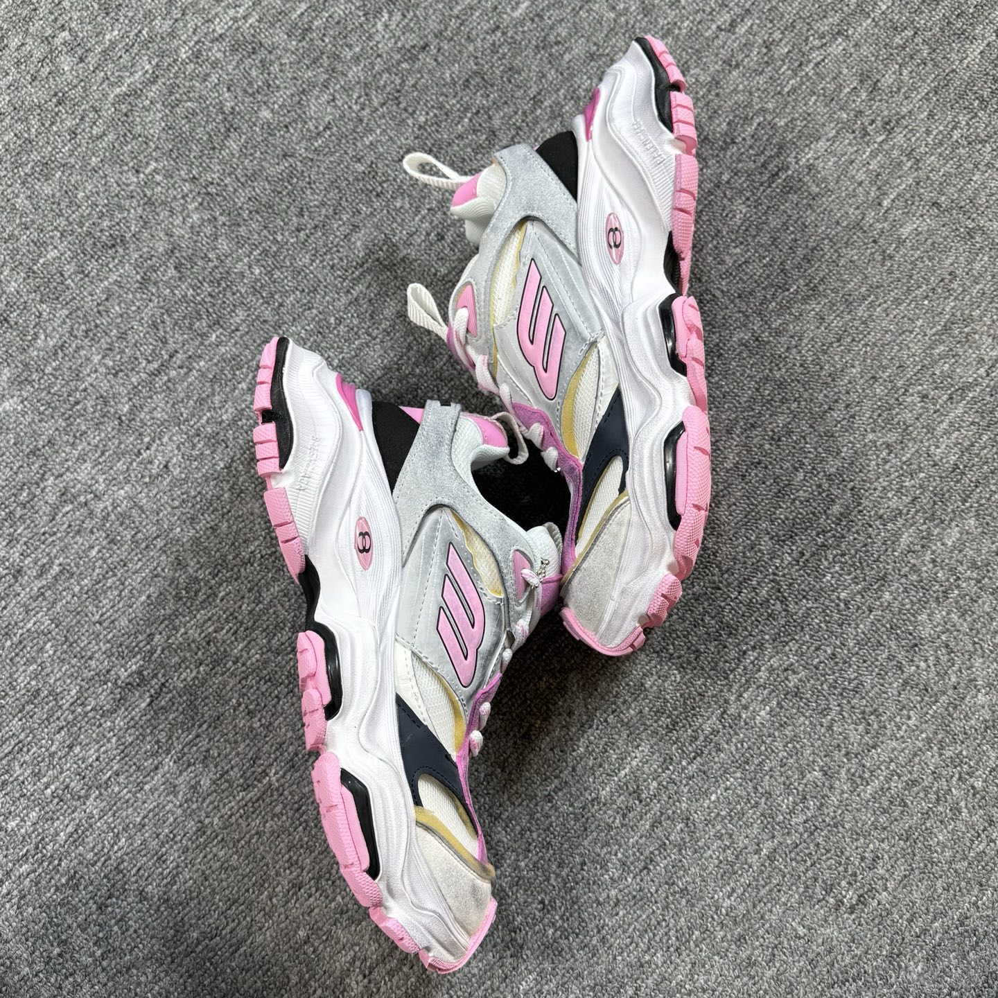 ♨️特价双十一重磅特价！市场知名版本 巴黎世家11代 没有华丽文案说词，只有实打实的价格回馈！尺码35-