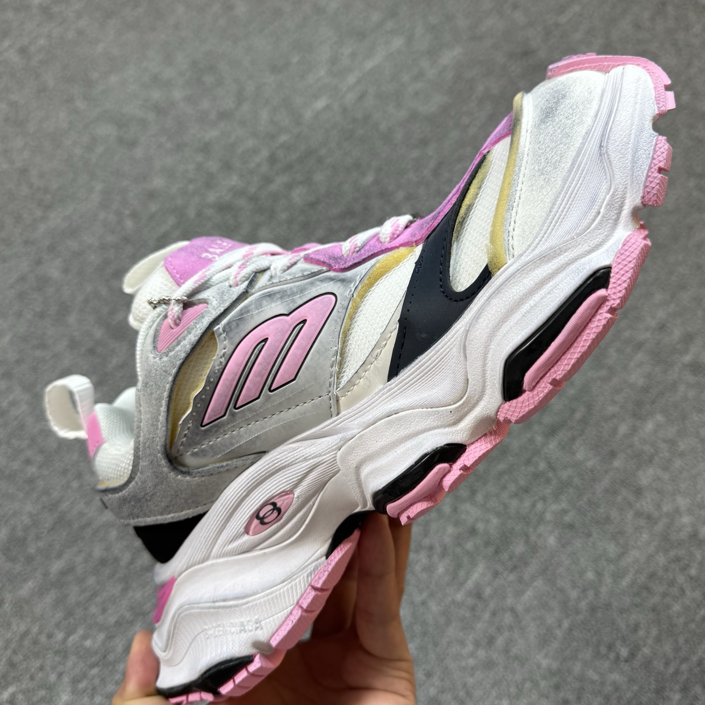 ♨️特价双十一重磅特价！市场知名版本 巴黎世家11代 没有华丽文案说词，只有实打实的价格回馈！尺码35-