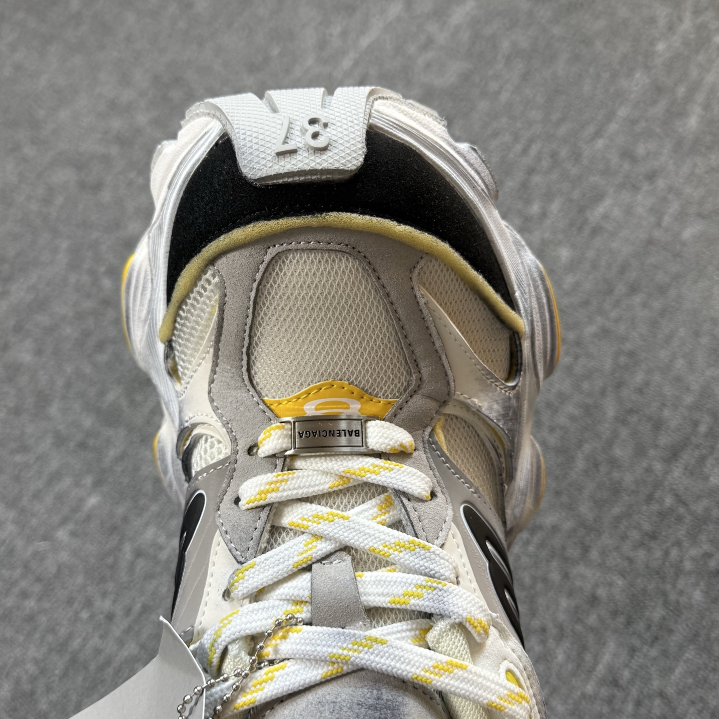 ♨️特价双十一重磅特价！市场知名版本 巴黎世家11代 没有华丽文案说词，只有实打实的价格回馈！尺码36-