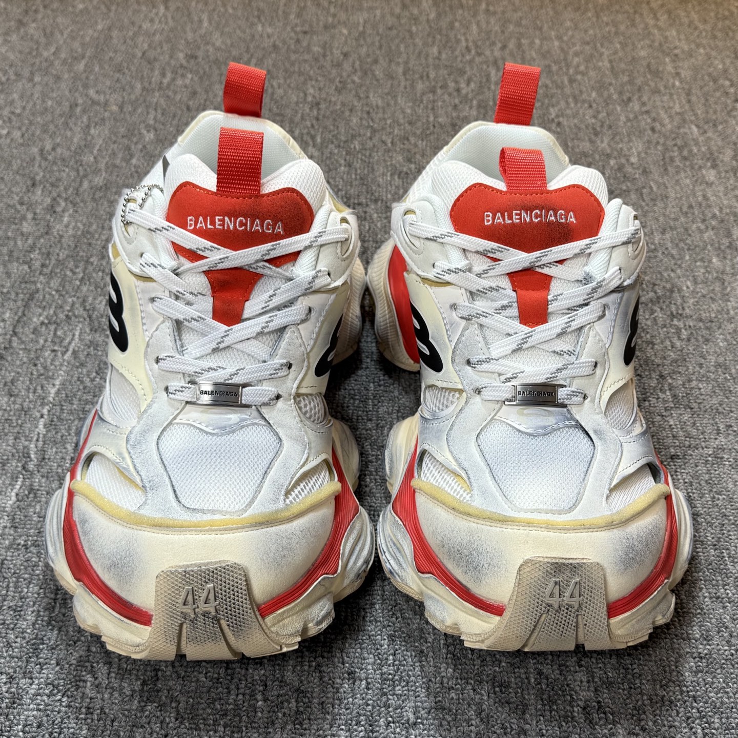 ♨️特价双十一重磅特价！市场知名版本 巴黎世家11代 没有华丽文案说词，只有实打实的价格回馈！尺码36-