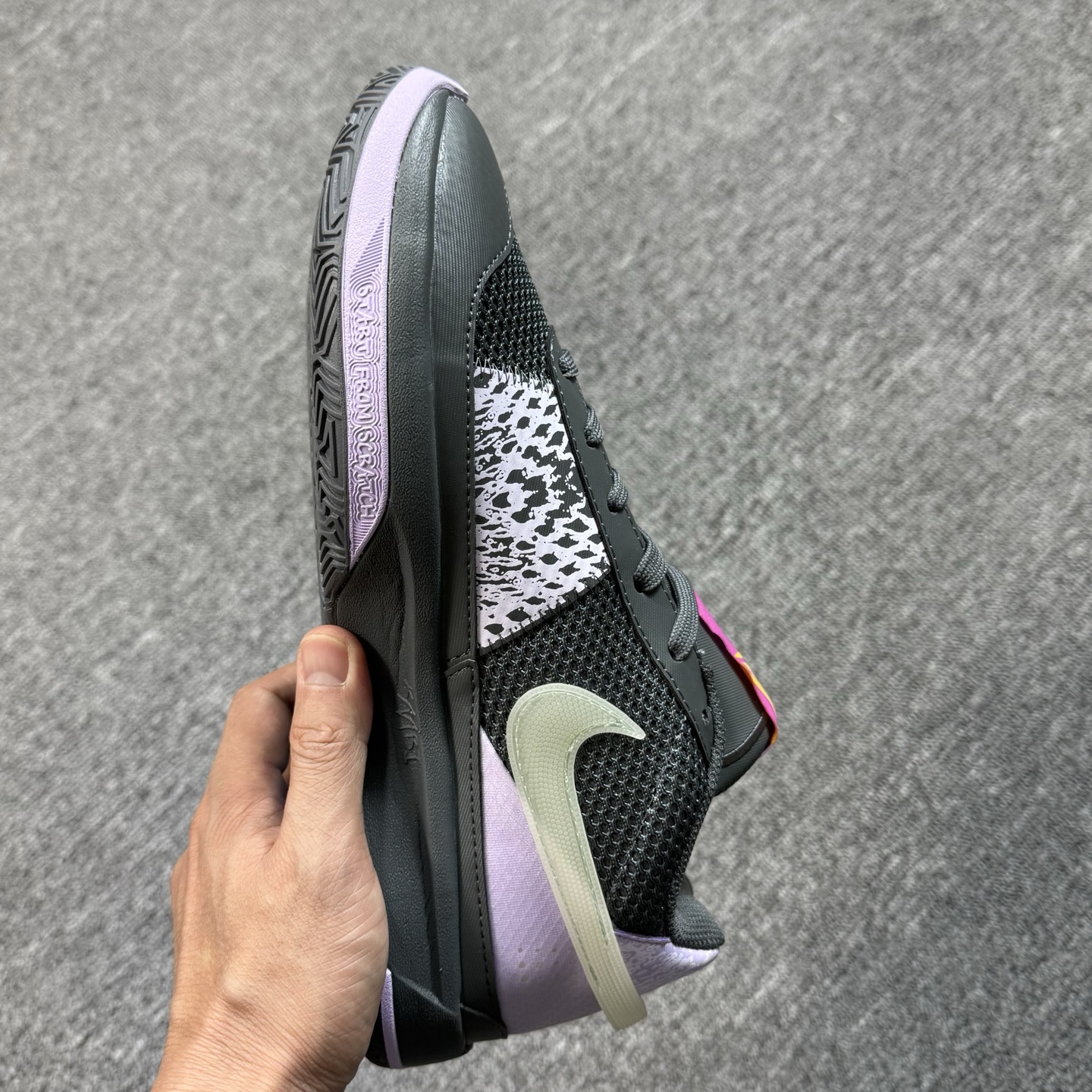 ♨️ 双十一重磅特价 市场知名版本 莫兰特 篮球鞋 深灰紫！尺码39-47齐，♨️偏小0.5-1个尺码！