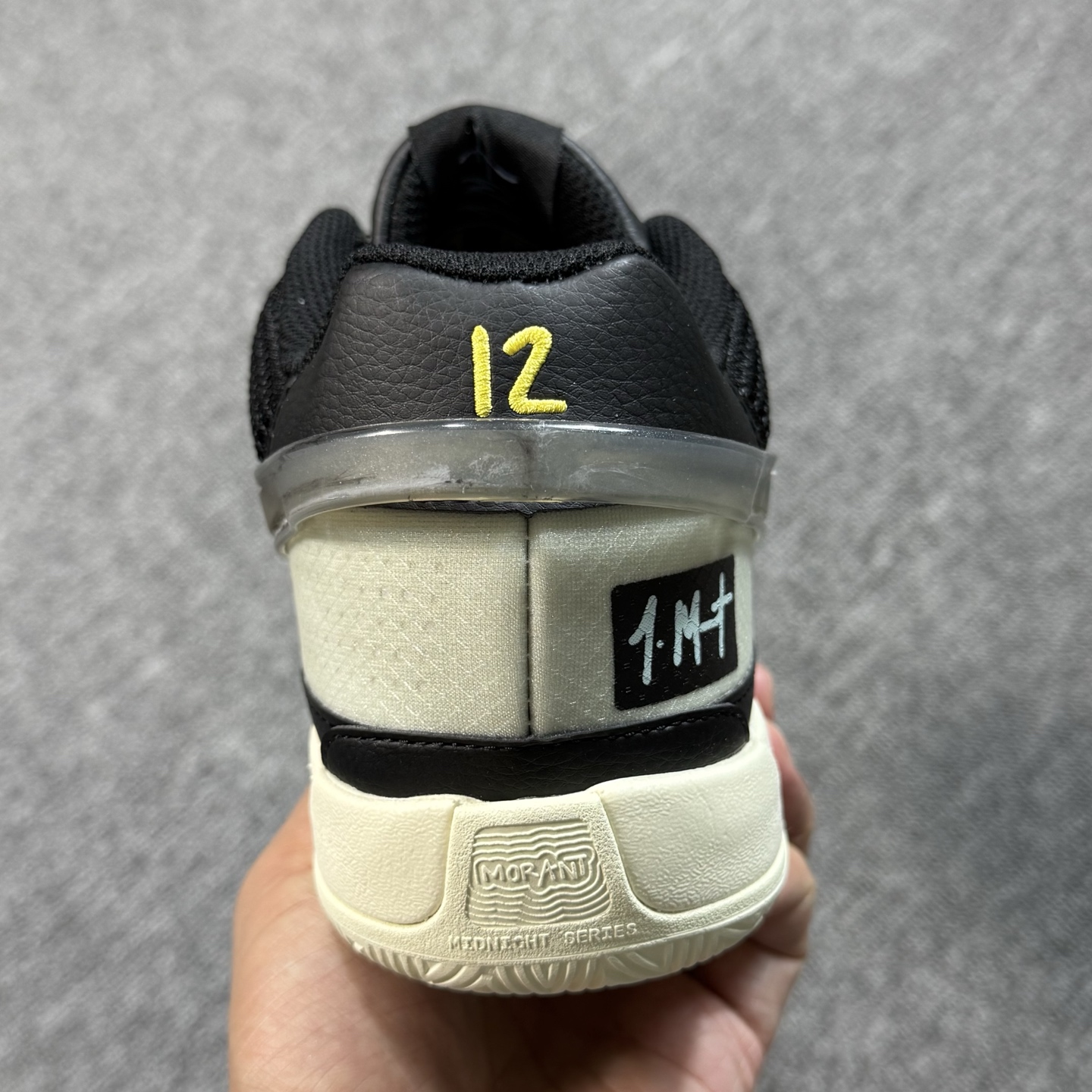 ♨️ 双十一重磅特价 市场知名版本 莫兰特 篮球鞋 黑白！尺码39-47齐，♨️偏小0.5-1个尺码！货