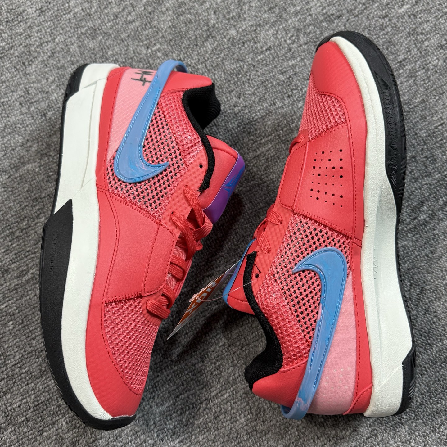 ♨️ 双十一重磅特价 市场知名版本 莫兰特 篮球鞋 红黑！尺码40-47齐，♨️偏小0.5-1个尺码！货
